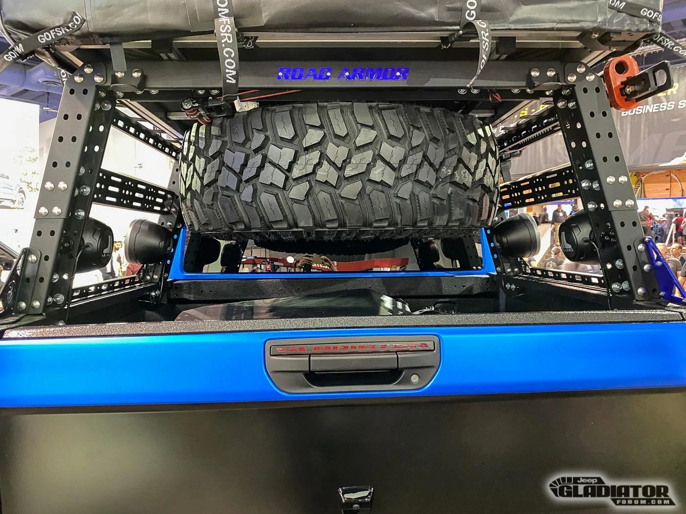 Jeep Gladiator Doetsch Off-Road / Rubitron Gladiator Build [SEMA 2019] Doetsch-Off-Road-Rubitron-Jeep-Gladiator-Build-SEMA-2019-24