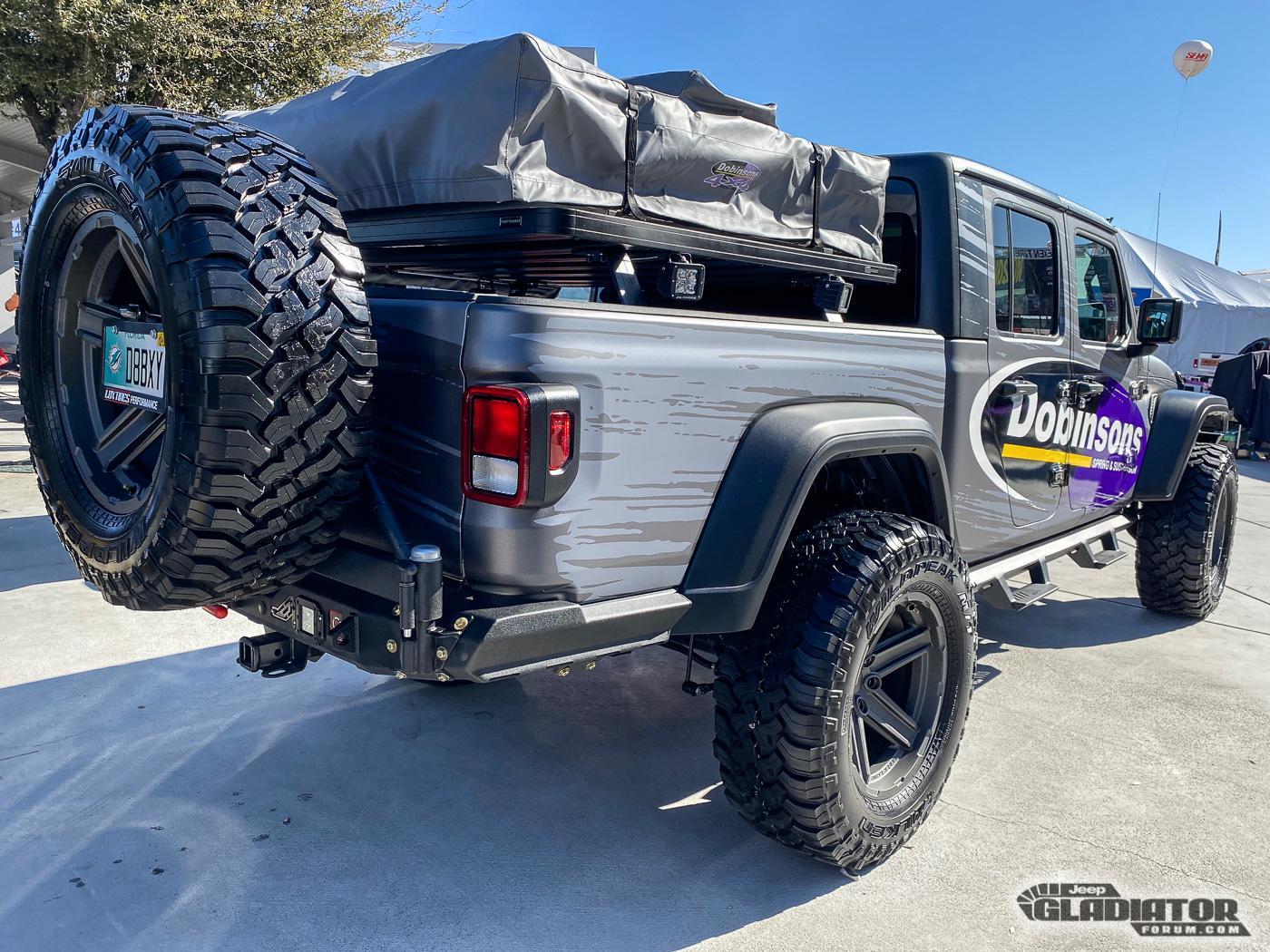 Jeep Gladiator Dobinsons Gladiator Build [SEMA 2019] Dobinsons-Gladiator-Build-SEMA-2019-15
