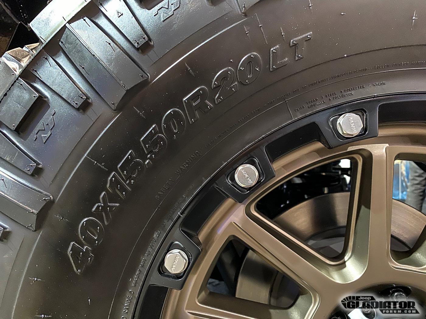 Jeep Gladiator FiveR Trucks / MKW Off-Road Gladiator Build [SEMA 2019] Five-R-Trucks-MKW-Off-Road-Gladiator-Build-SEMA-2019-14