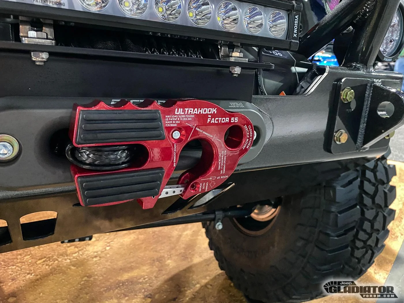 Jeep Gladiator Mickey Thompson / Genright Off Road - Baja Boss Edition Gladiator Build [SEMA 2019] Mickey-Thompson-Genright-Off-Road-Baja-Boss-Edition-Gladiator-Build-SEMA-2019-6