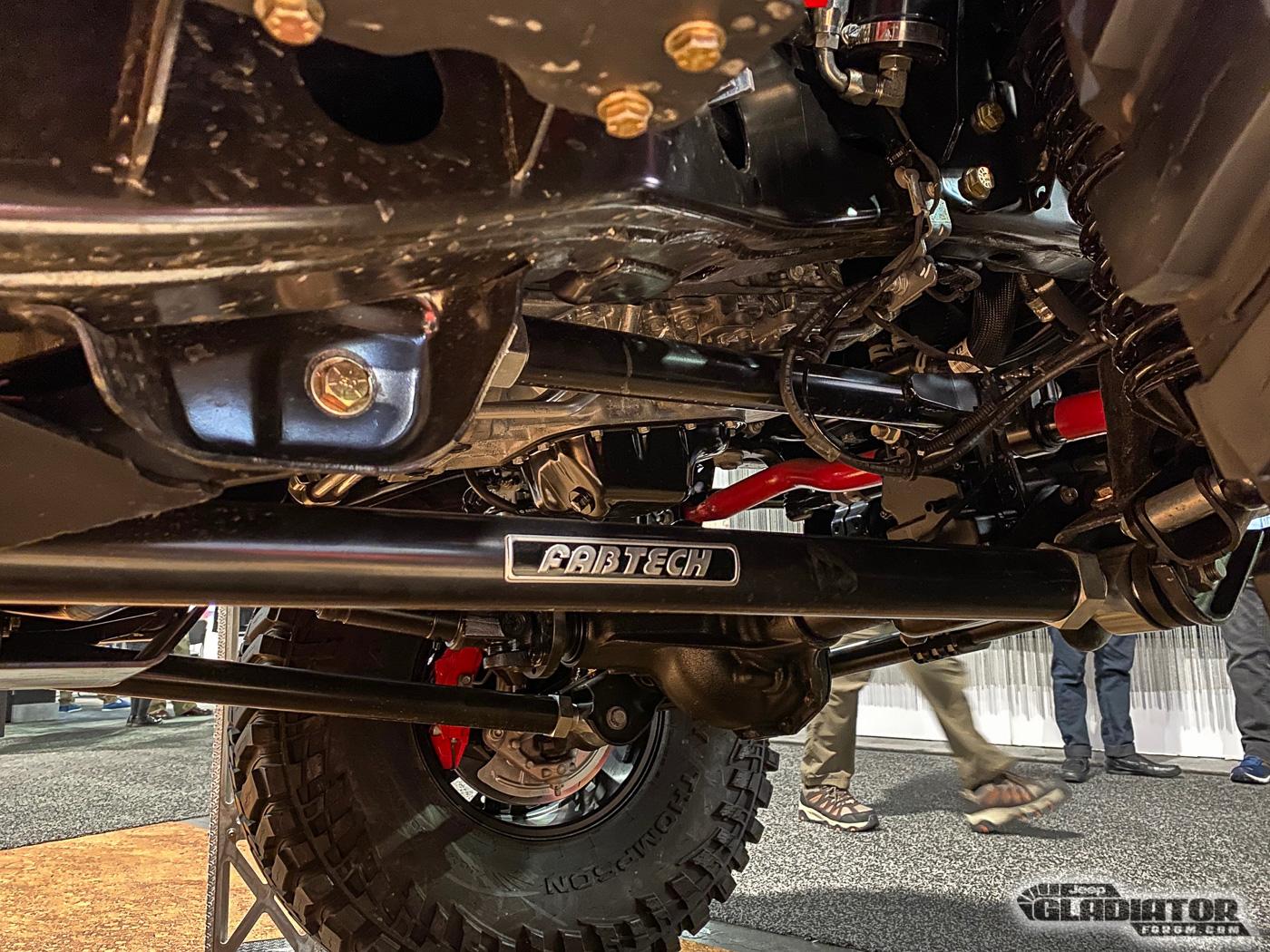 Jeep Gladiator Mickey Thompson / Genright Off Road - Baja Boss Edition Gladiator Build [SEMA 2019] Mickey-Thompson-Genright-Off-Road-Baja-Boss-Edition-Gladiator-Build-SEMA-2019-12