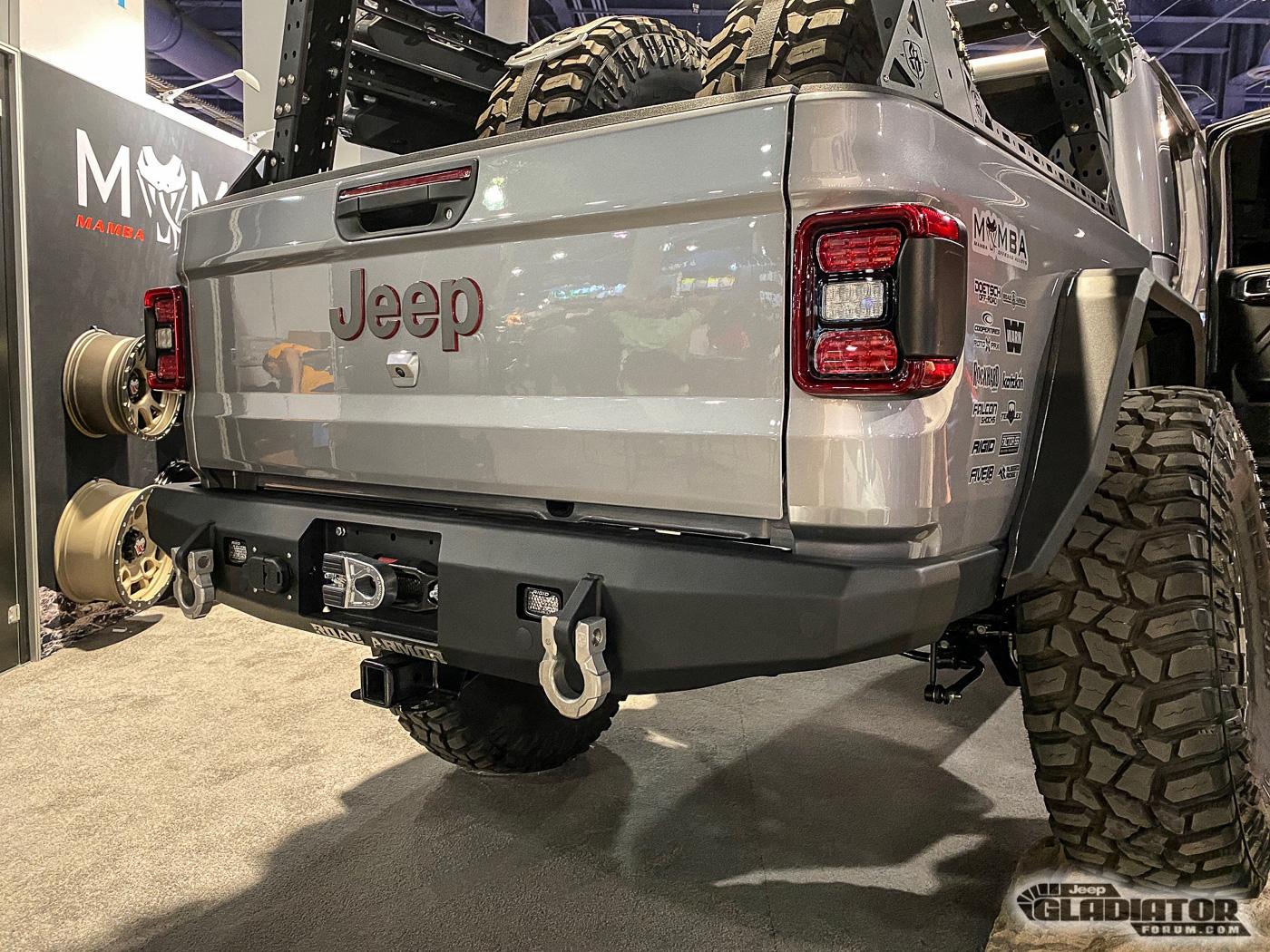 Jeep Gladiator Doetsch Off-Road / Mamba Offroad Gladiator Build [SEMA 2019] Doetsch-Off-Road-Mamba-Offroad-Alloys-Gladiator-Build-SEMA-2019-8
