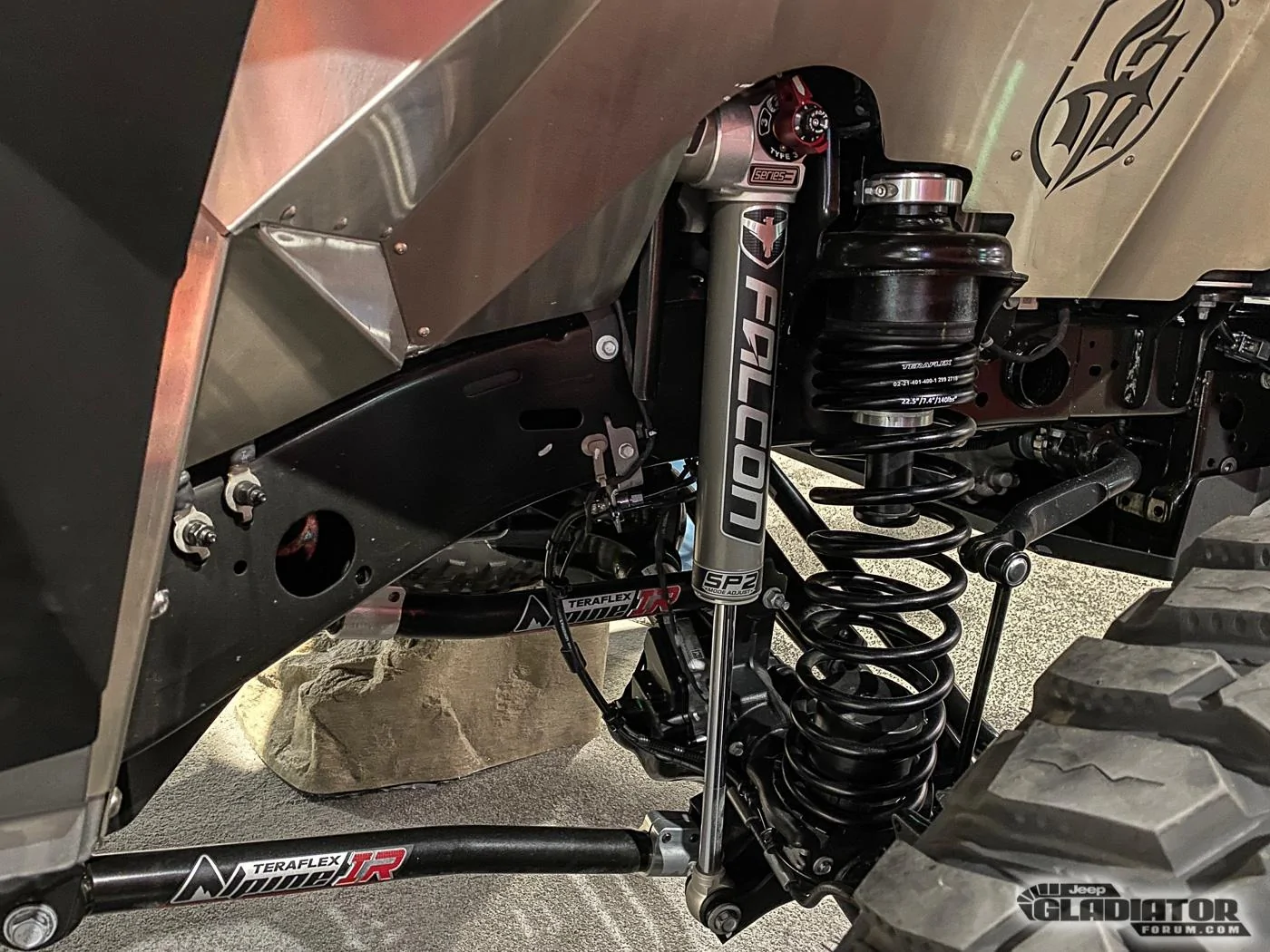 Jeep Gladiator Doetsch Off-Road / Mamba Offroad Gladiator Build [SEMA 2019] Doetsch-Off-Road-Mamba-Offroad-Alloys-Gladiator-Build-SEMA-2019-11