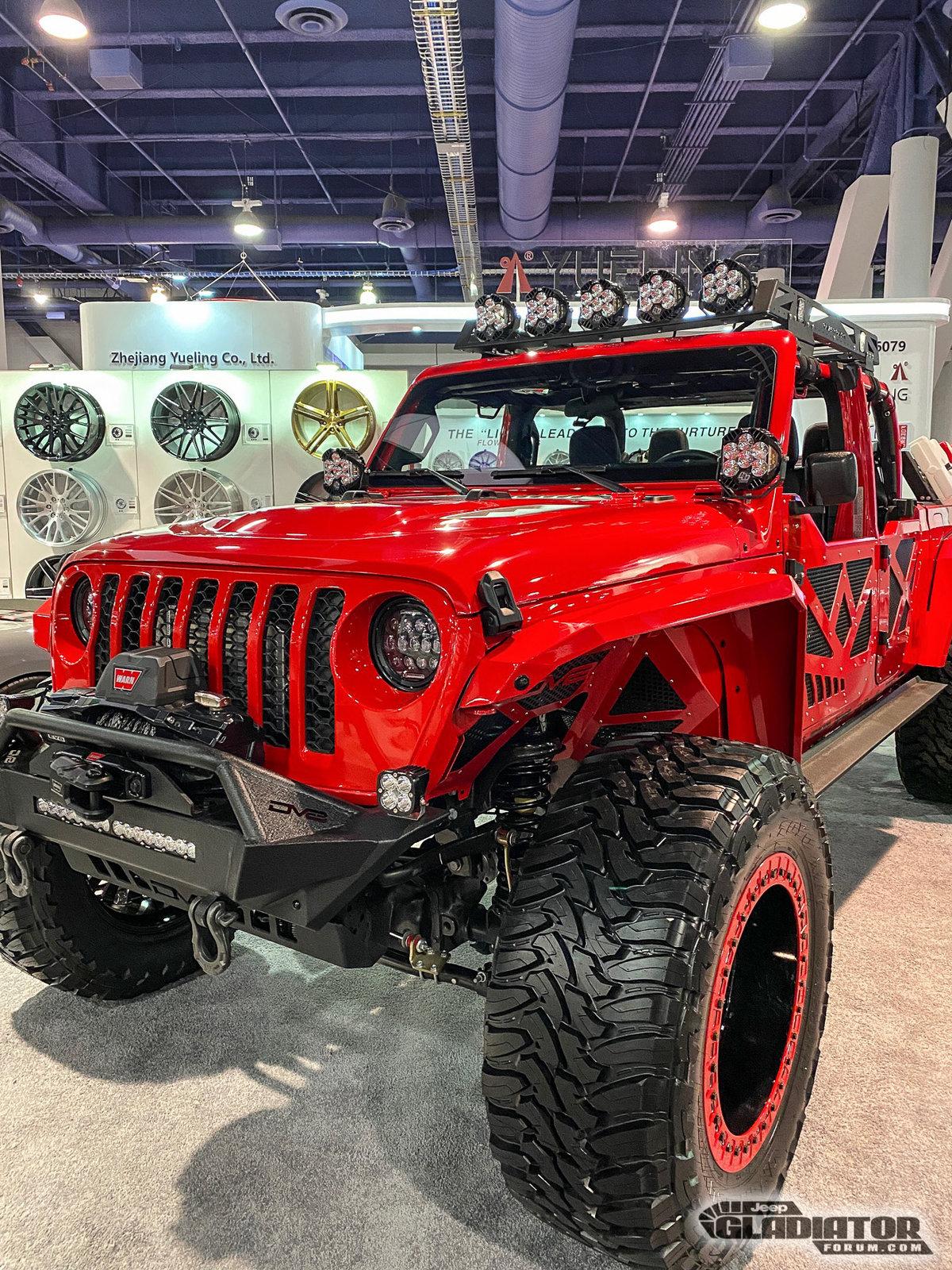 Jeep Gladiator V-Rock Gladiator Build [SEMA 2019] V-Rock-Gladiator-Build-SEMA-2019-4