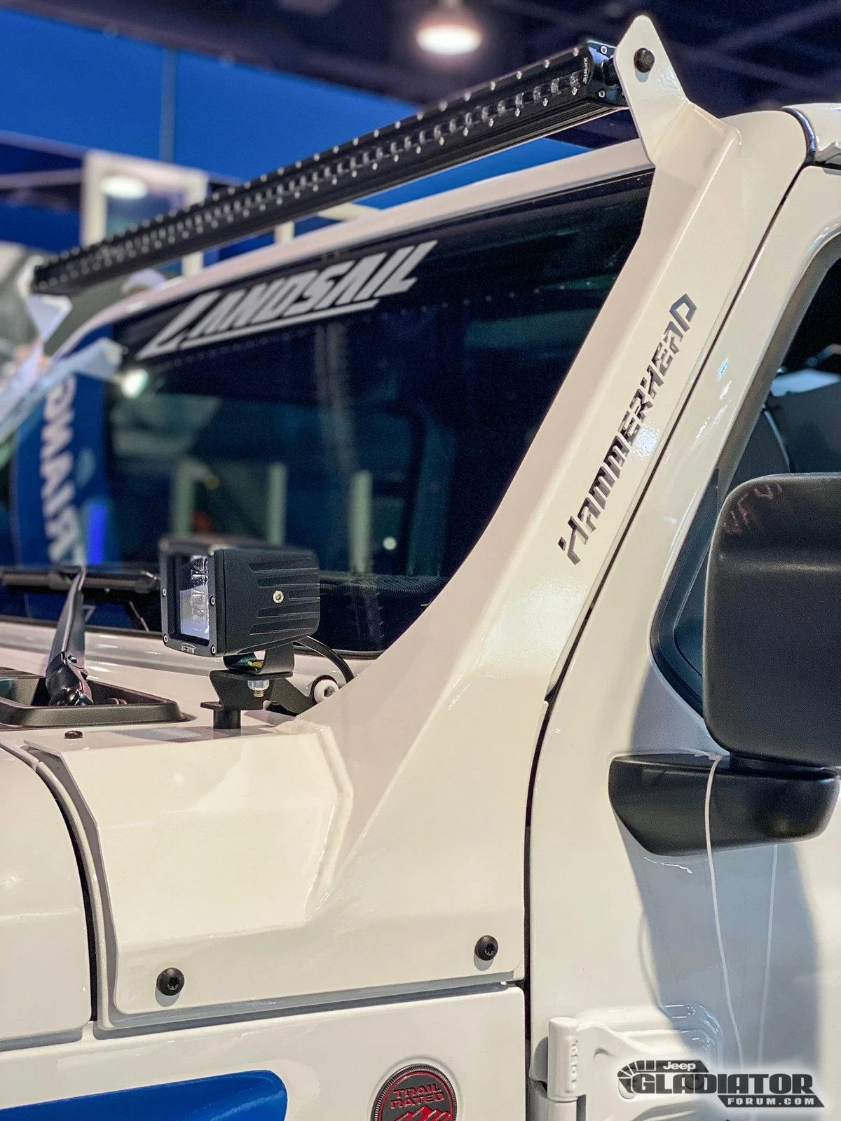 Jeep Gladiator Hammerhead / Landsail Gladiator Build [SEMA 2019] Hammerhead-Landsail-Gladiator-Build-SEMA-2019-8