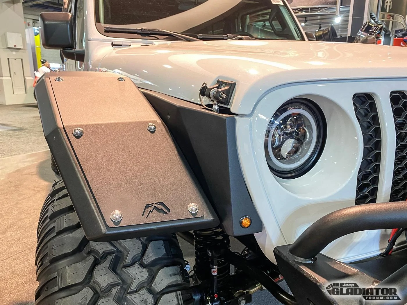 Jeep Gladiator American Truxx Gladiator Build [SEMA 2019] American-Truxx-Gladiator-Build-SEMA-2019-6