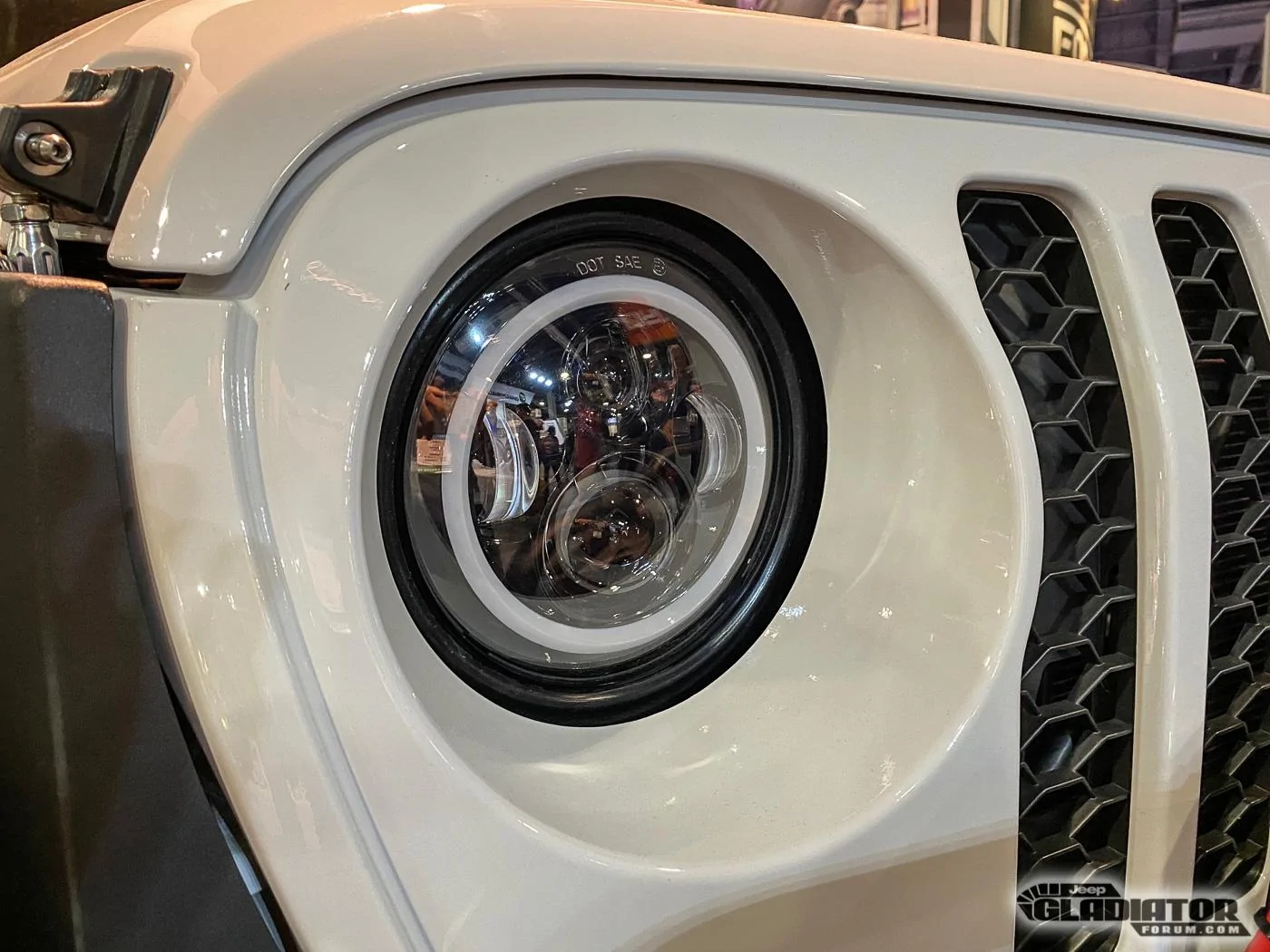 Jeep Gladiator American Truxx Gladiator Build [SEMA 2019] American-Truxx-Gladiator-Build-SEMA-2019-7