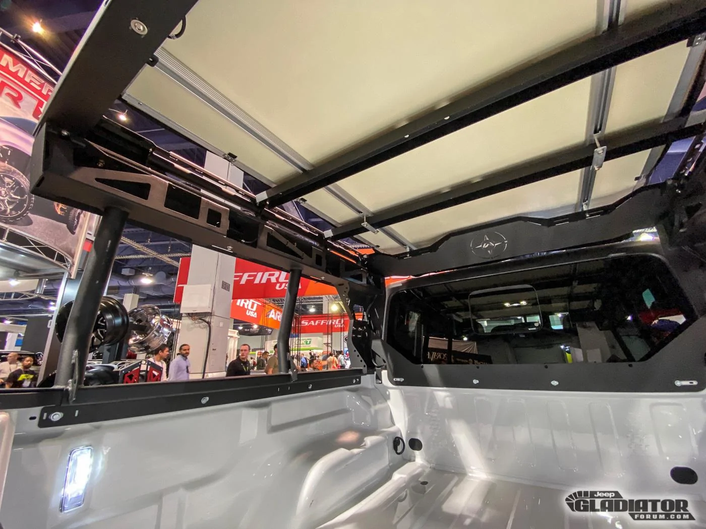 Jeep Gladiator American Truxx Gladiator Build [SEMA 2019] American-Truxx-Gladiator-Build-SEMA-2019-16