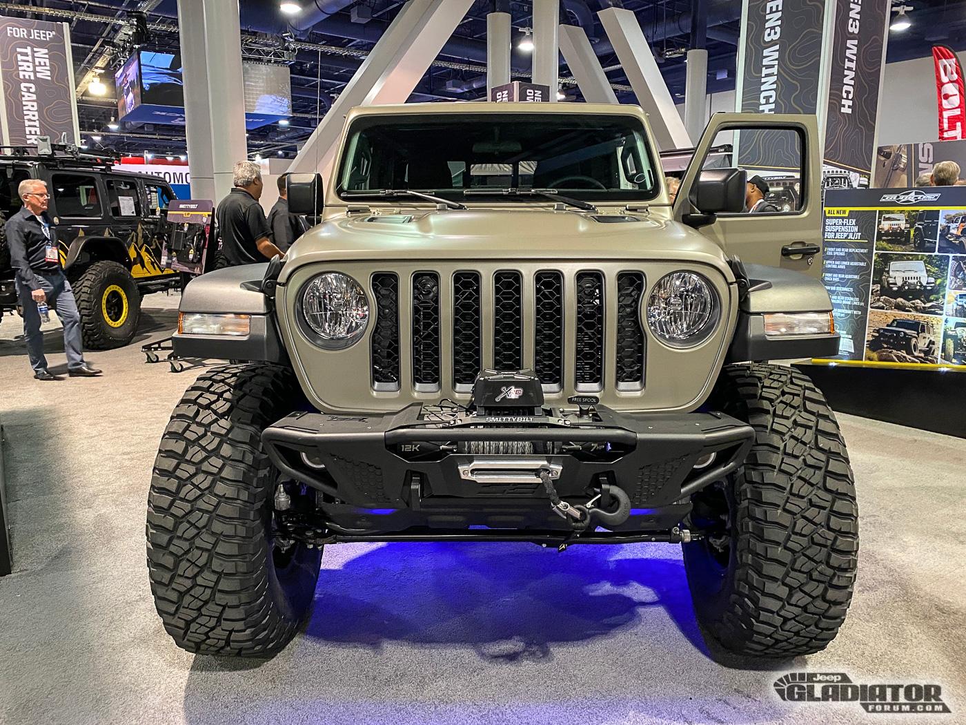 Jeep Gladiator Smittybilt / Alpine Equalizer Gladiator Build [SEMA 2019] Smittybilt-Equalizer-Gladiator-Build-SEMA-2019-1