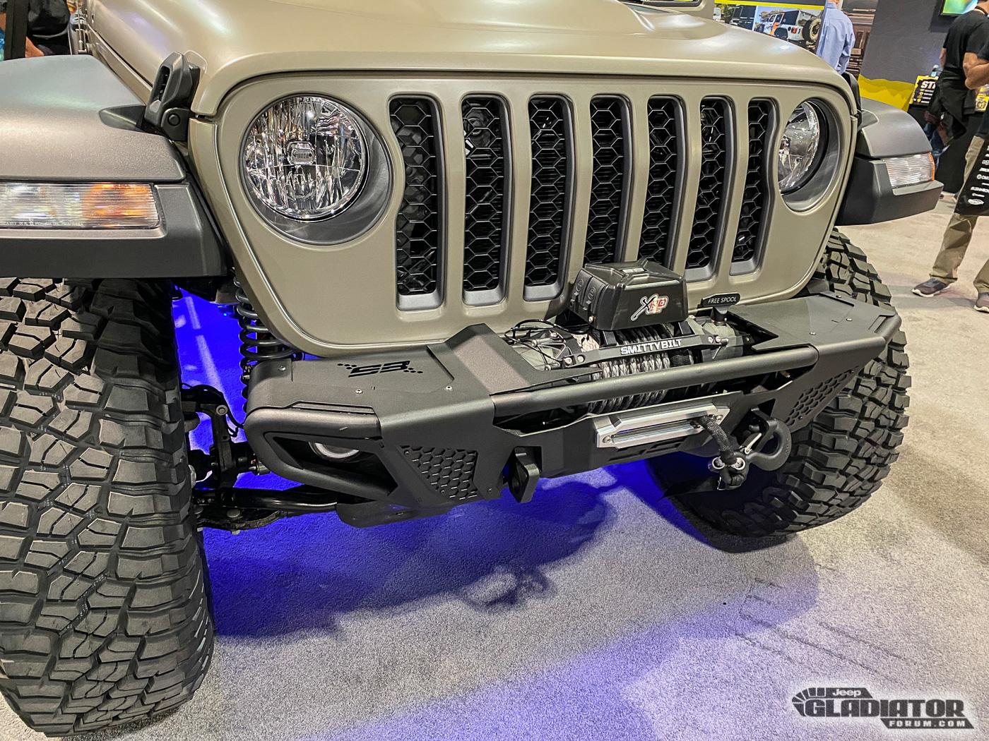 Jeep Gladiator Smittybilt / Alpine Equalizer Gladiator Build [SEMA 2019] Smittybilt-Equalizer-Gladiator-Build-SEMA-2019-2