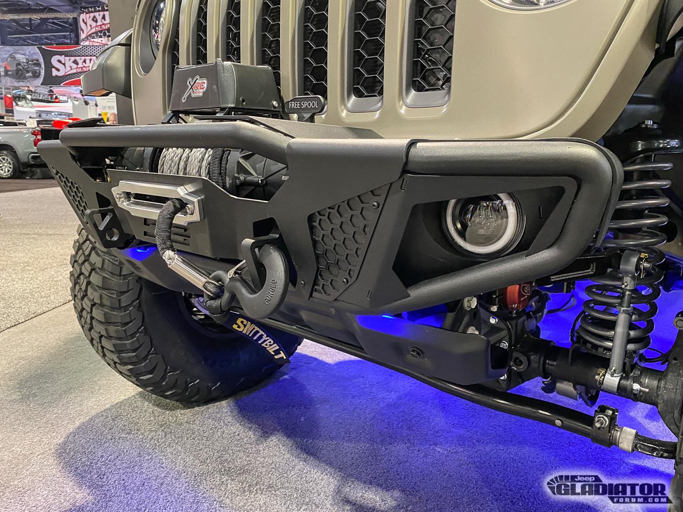 Jeep Gladiator Smittybilt / Alpine Equalizer Gladiator Build [SEMA 2019] Smittybilt-Equalizer-Gladiator-Build-SEMA-2019-5