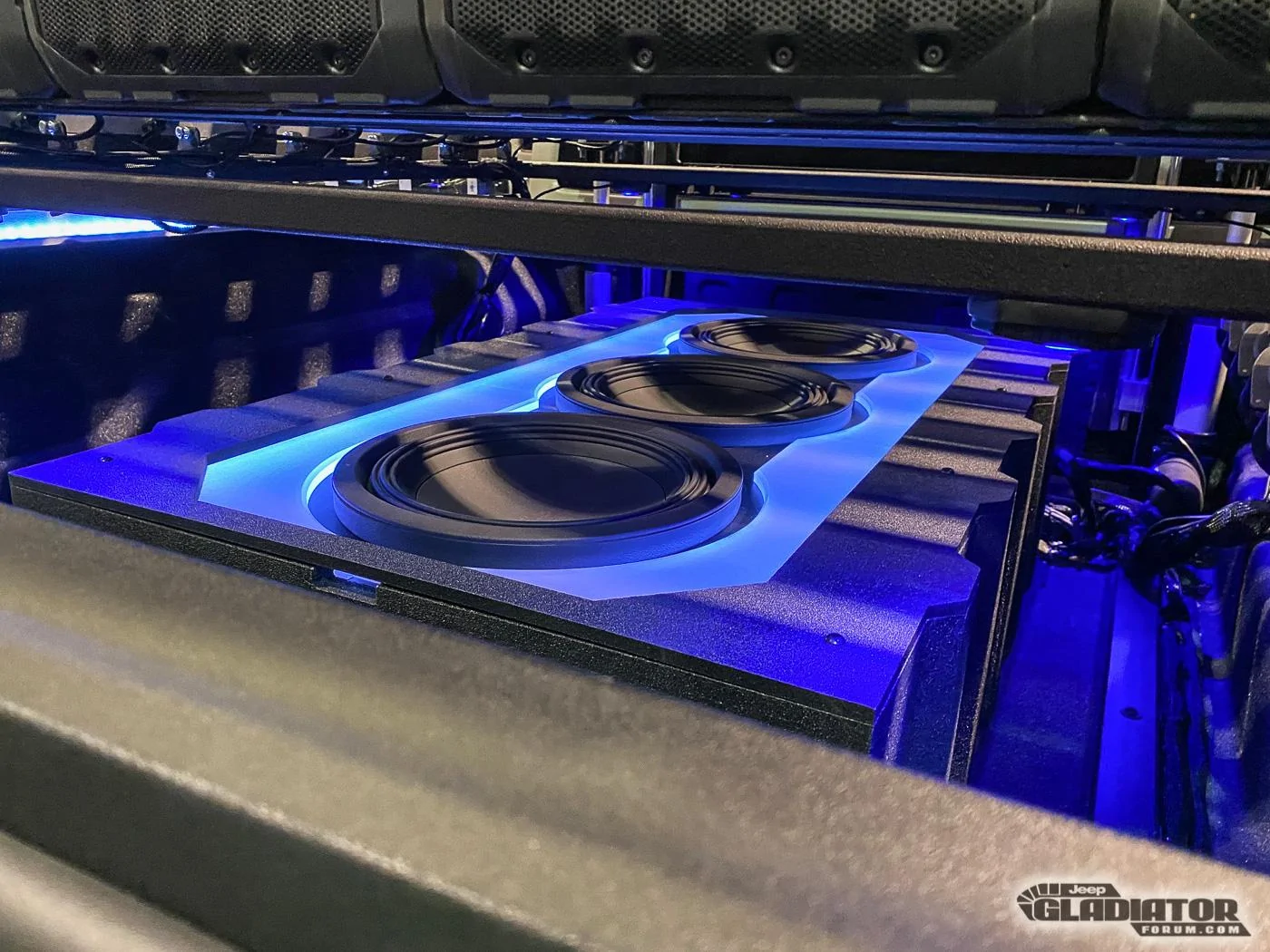 Jeep Gladiator Smittybilt / Alpine Equalizer Gladiator Build [SEMA 2019] Smittybilt-Equalizer-Gladiator-Build-SEMA-2019-23