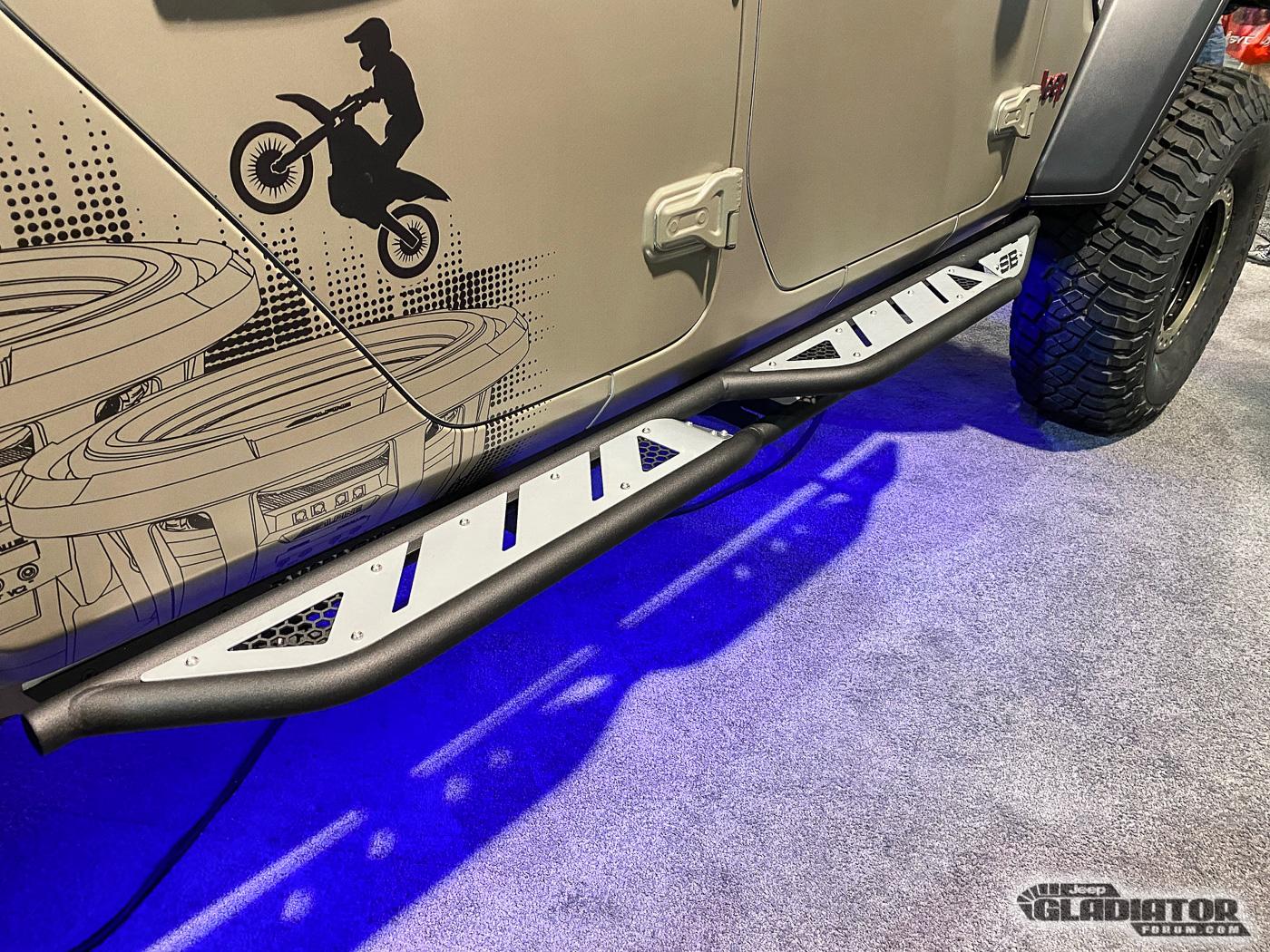 Jeep Gladiator Smittybilt / Alpine Equalizer Gladiator Build [SEMA 2019] Smittybilt-Equalizer-Gladiator-Build-SEMA-2019-28