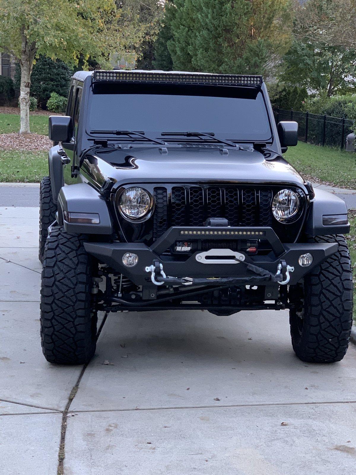Jeep Gladiator ChakaZulu F54FB105-2B5F-4E78-9ADF-CC8B074A5344