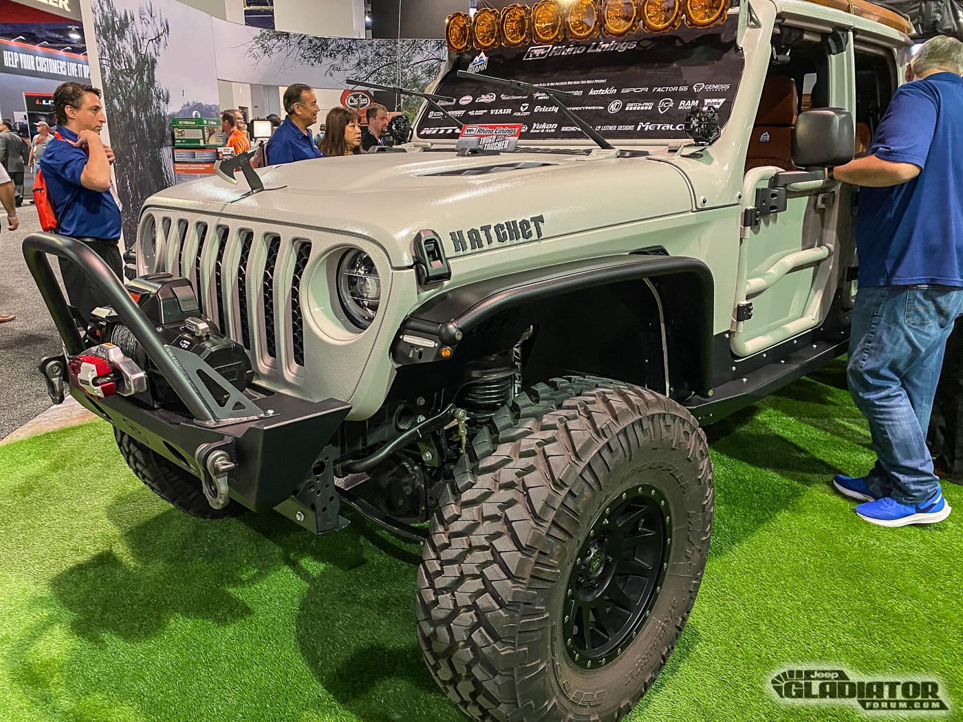 Jeep Gladiator Rhino Linings / ROAMR Hatchet Gladiator Build and FSR Trailer [SEMA 2019] Rhino-Linings-ROAMR-Hatchet-Gladiator-Build-FSR-Trailer-SEMA-2019-2