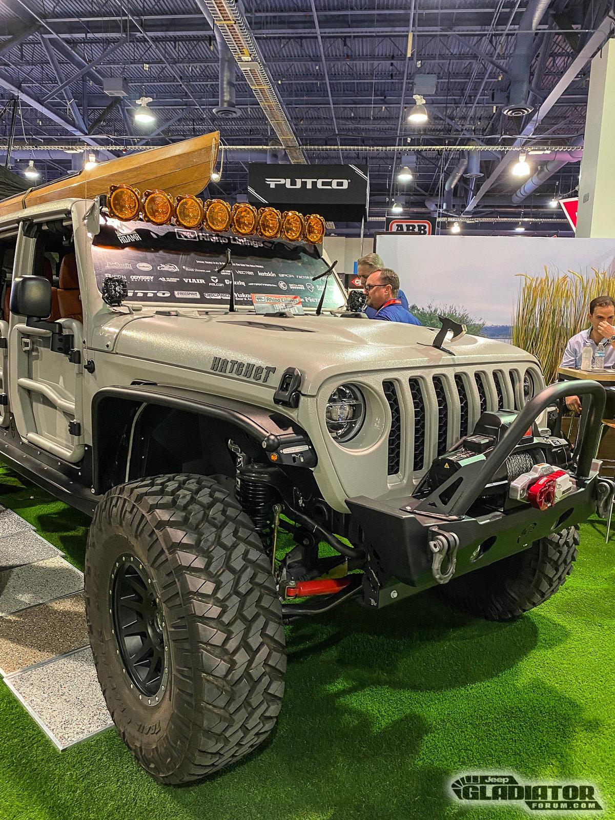Jeep Gladiator Rhino Linings / ROAMR Hatchet Gladiator Build and FSR Trailer [SEMA 2019] Rhino-Linings-ROAMR-Hatchet-Gladiator-Build-FSR-Trailer-SEMA-2019-3