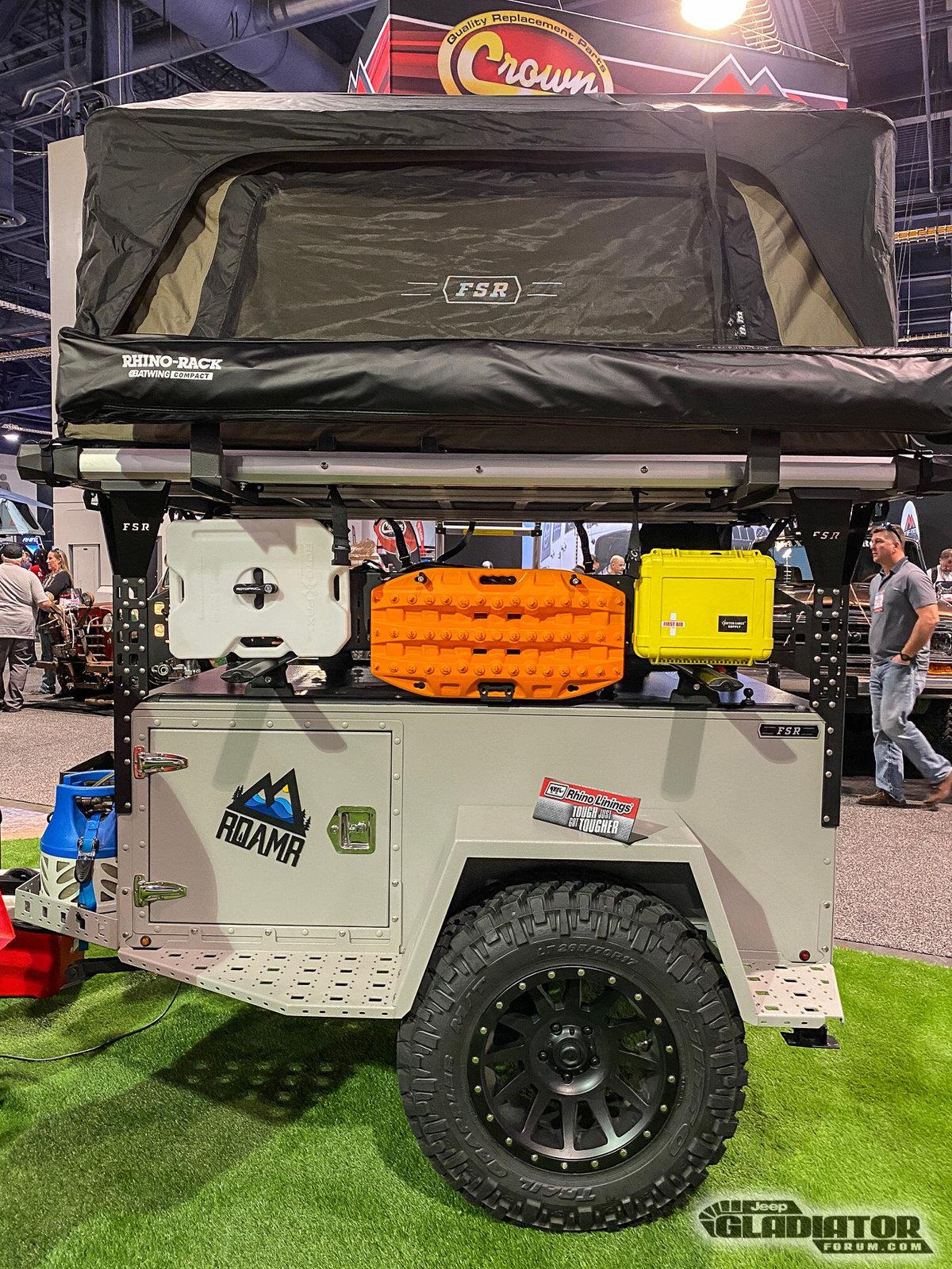 Jeep Gladiator Rhino Linings / ROAMR Hatchet Gladiator Build and FSR Trailer [SEMA 2019] Rhino-Linings-ROAMR-Hatchet-Gladiator-Build-FSR-Trailer-SEMA-2019-24