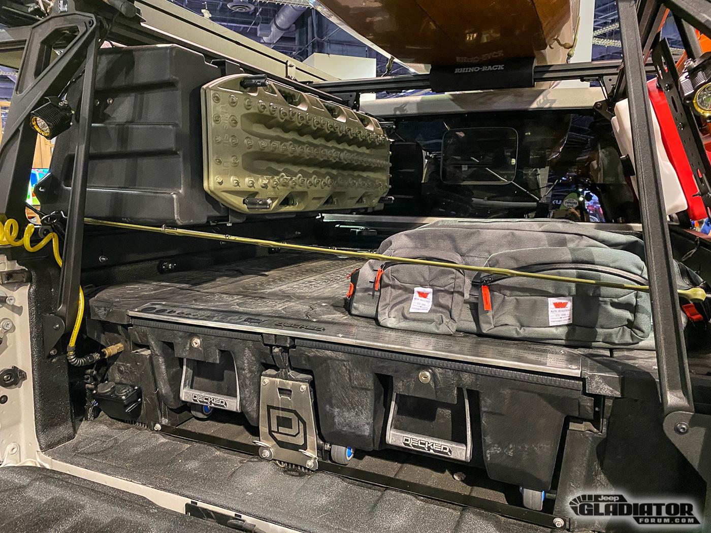 Jeep Gladiator Rhino Linings / ROAMR Hatchet Gladiator Build and FSR Trailer [SEMA 2019] Rhino-Linings-ROAMR-Hatchet-Gladiator-Build-FSR-Trailer-SEMA-2019-28