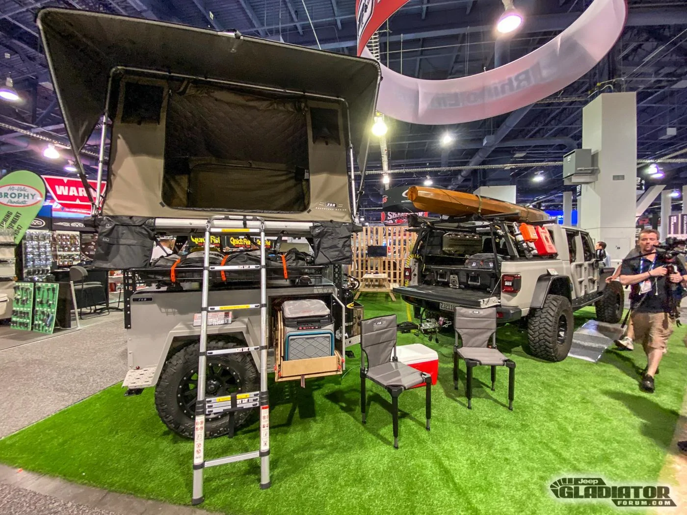 Jeep Gladiator Rhino Linings / ROAMR Hatchet Gladiator Build and FSR Trailer [SEMA 2019] Rhino-Linings-ROAMR-Hatchet-Gladiator-Build-FSR-Trailer-SEMA-2019-34
