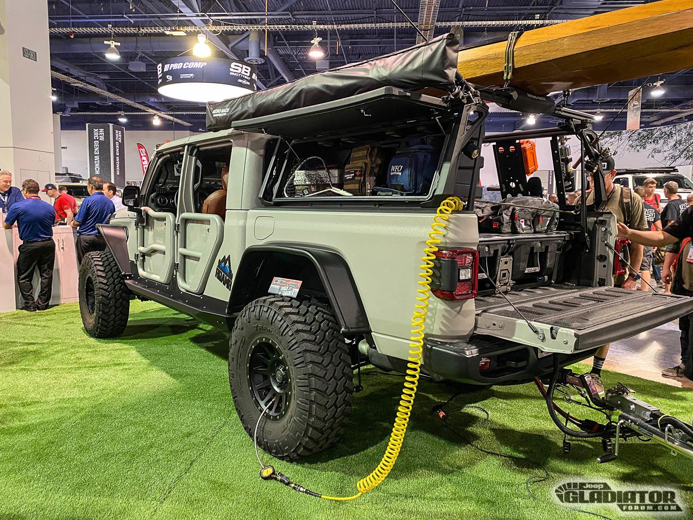 Jeep Gladiator Rhino Linings / ROAMR Hatchet Gladiator Build and FSR Trailer [SEMA 2019] Rhino-Linings-ROAMR-Hatchet-Gladiator-Build-FSR-Trailer-SEMA-2019-37