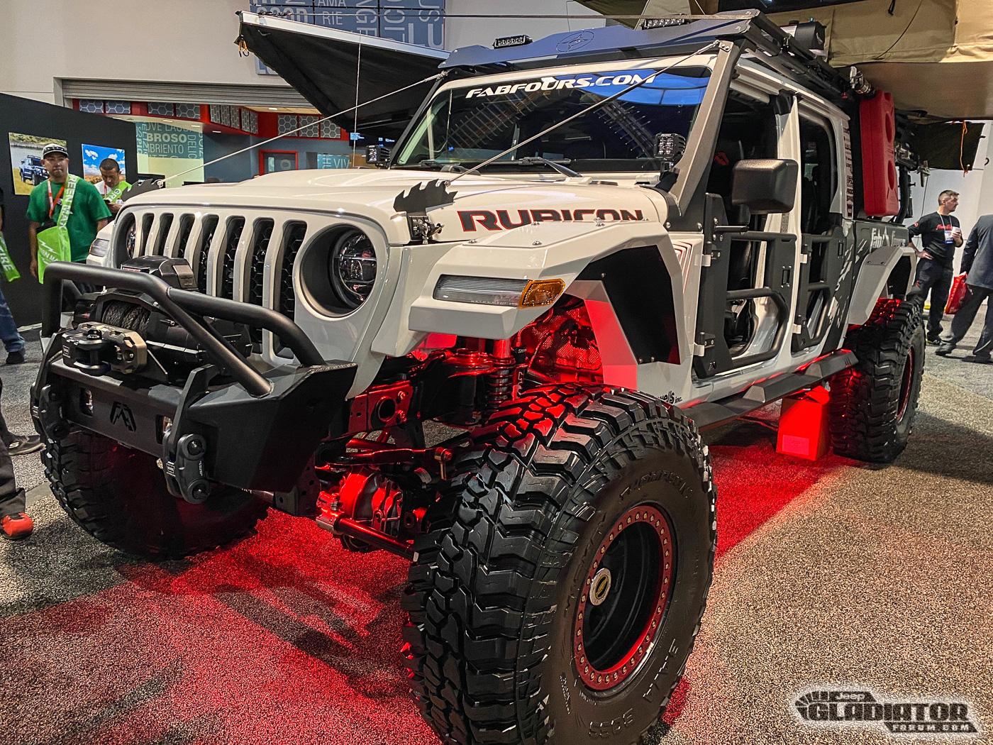 Jeep Gladiator Fab Fours Gladiator Build [SEMA 2019] Fab-Fours-Gladiator-Build-SEMA-2019-1