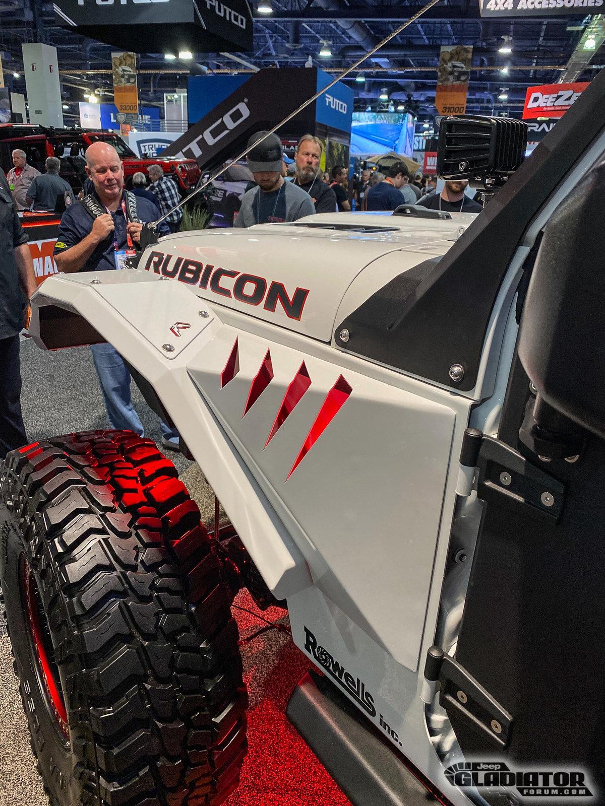Jeep Gladiator Fab Fours Gladiator Build [SEMA 2019] Fab-Fours-Gladiator-Build-SEMA-2019-8