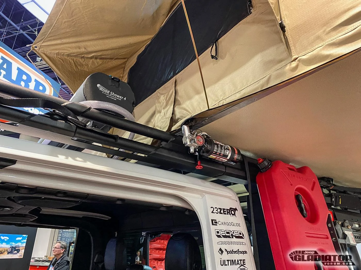 Jeep Gladiator Fab Fours Gladiator Build [SEMA 2019] Fab-Fours-Gladiator-Build-SEMA-2019-9