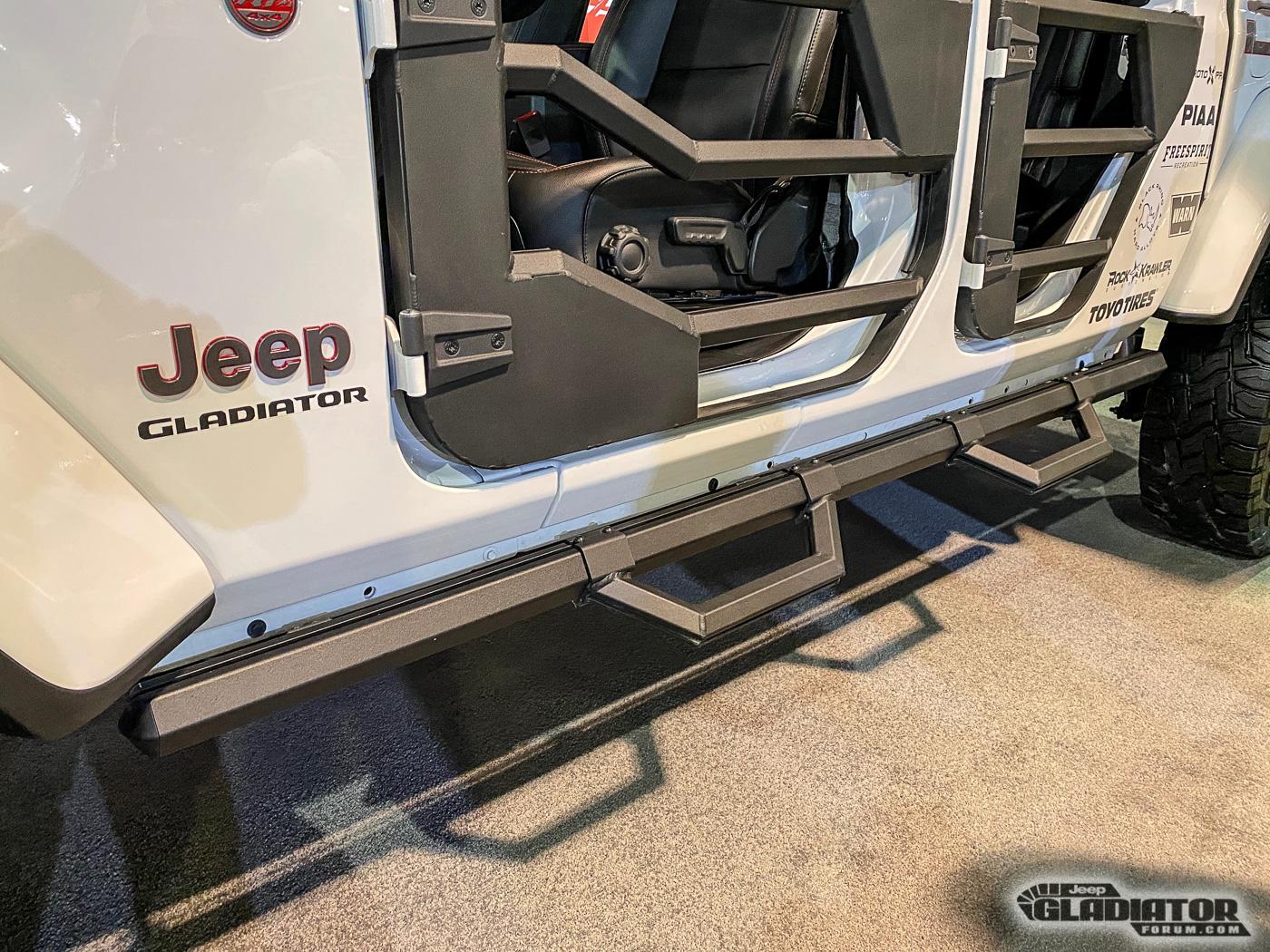 Jeep Gladiator DeeZee / Sheriff Skidplates Gladiator Build [SEMA 2019] DeeZee-Gladiator-Build-SEMA-2019-7