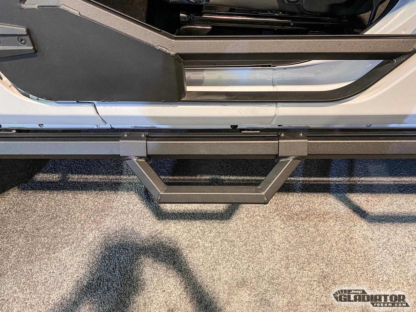 Jeep Gladiator DeeZee / Sheriff Skidplates Gladiator Build [SEMA 2019] DeeZee-Gladiator-Build-SEMA-2019-8