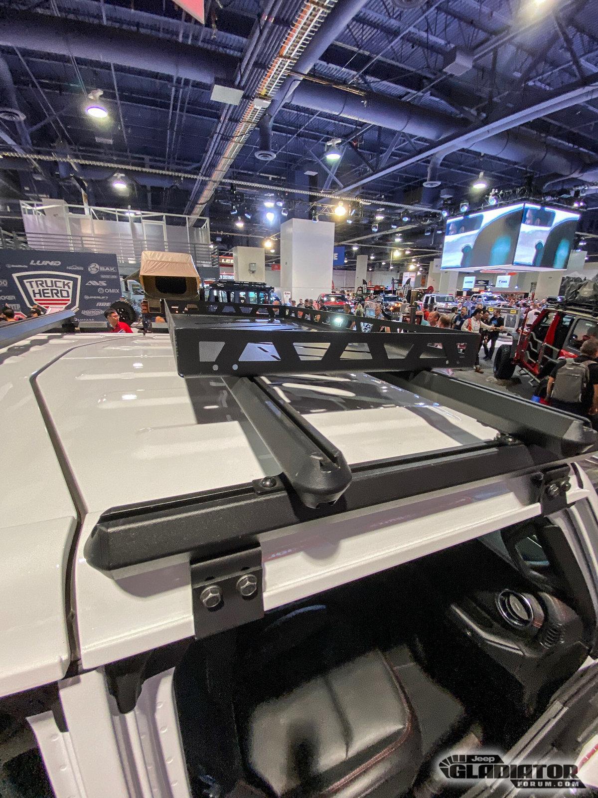 Jeep Gladiator DeeZee / Sheriff Skidplates Gladiator Build [SEMA 2019] DeeZee-Gladiator-Build-SEMA-2019-12