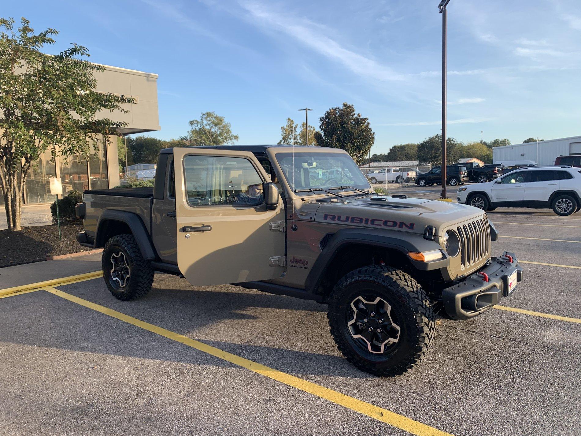 Jeep Gladiator Delay ordering for GATOR?????? 50C70F64-E5FA-423B-B0F3-A1C663D3E4EF