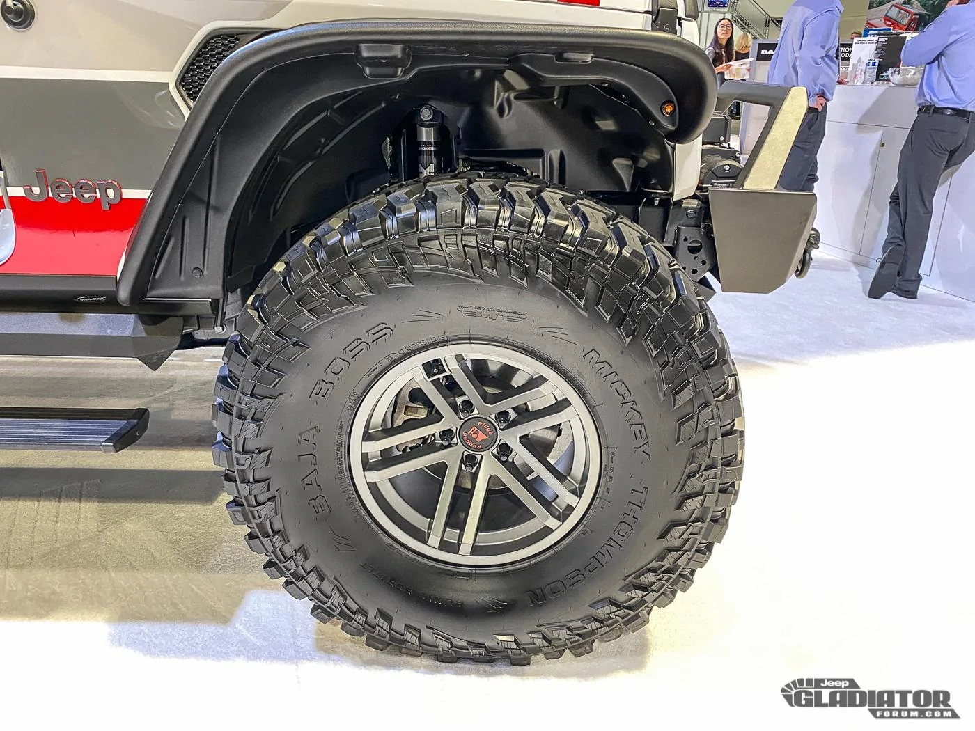 Jeep Gladiator Truck Hero Gladiator Build [SEMA 2019] Truck-Hero-Gladiator-Build-SEMA-2019-8