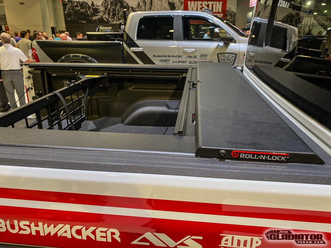Jeep Gladiator Truck Hero Gladiator Build [SEMA 2019] Truck-Hero-Gladiator-Build-SEMA-2019-15