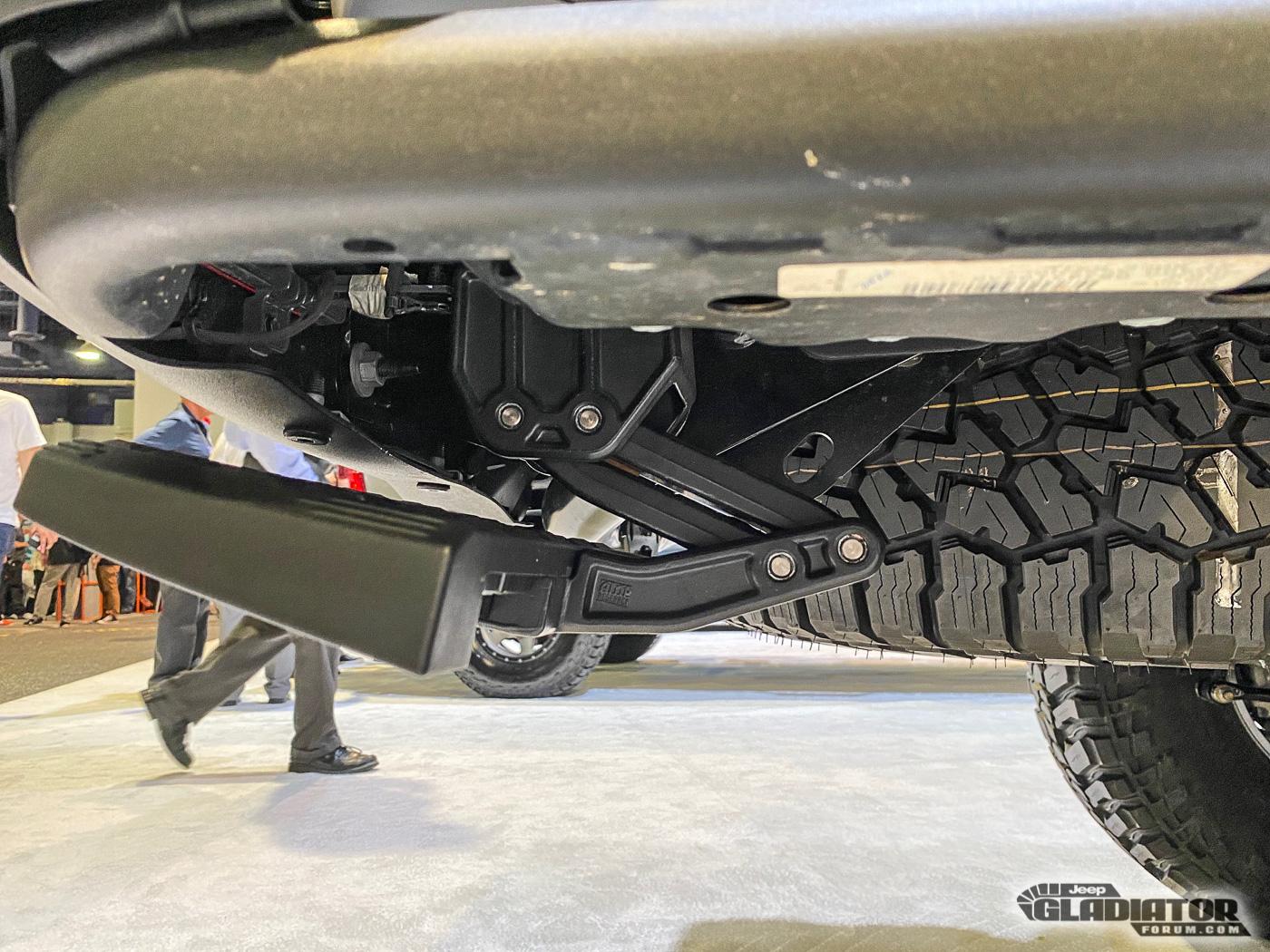 Jeep Gladiator Truck Hero Gladiator Build [SEMA 2019] Truck-Hero-Gladiator-Build-SEMA-2019-20