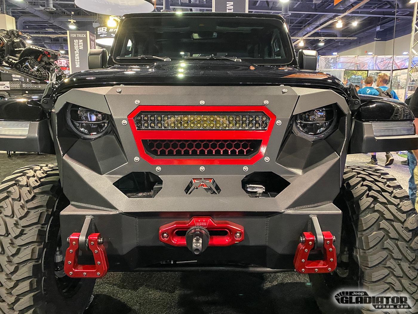 Jeep Gladiator LEER Tonneau (Pace Edwards) Gladiator Build [SEMA 2019] LEER-Pace-Edwards-Tonneau-Gladiator-Build-SEMA-2019-2