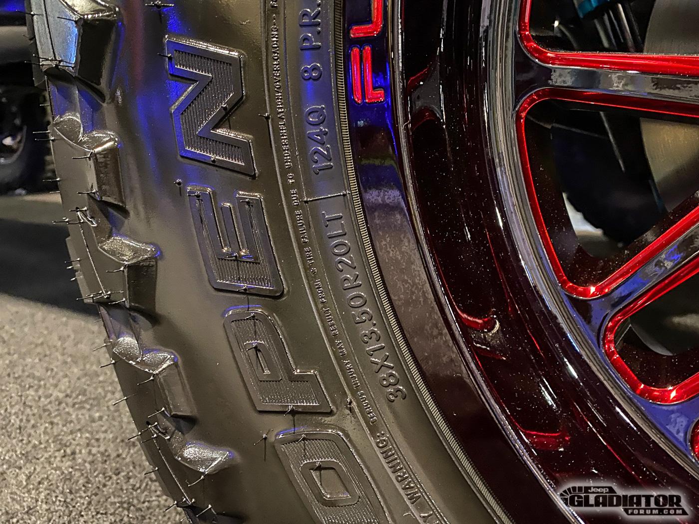 Jeep Gladiator LEER Tonneau (Pace Edwards) Gladiator Build [SEMA 2019] LEER-Pace-Edwards-Tonneau-Gladiator-Build-SEMA-2019-5