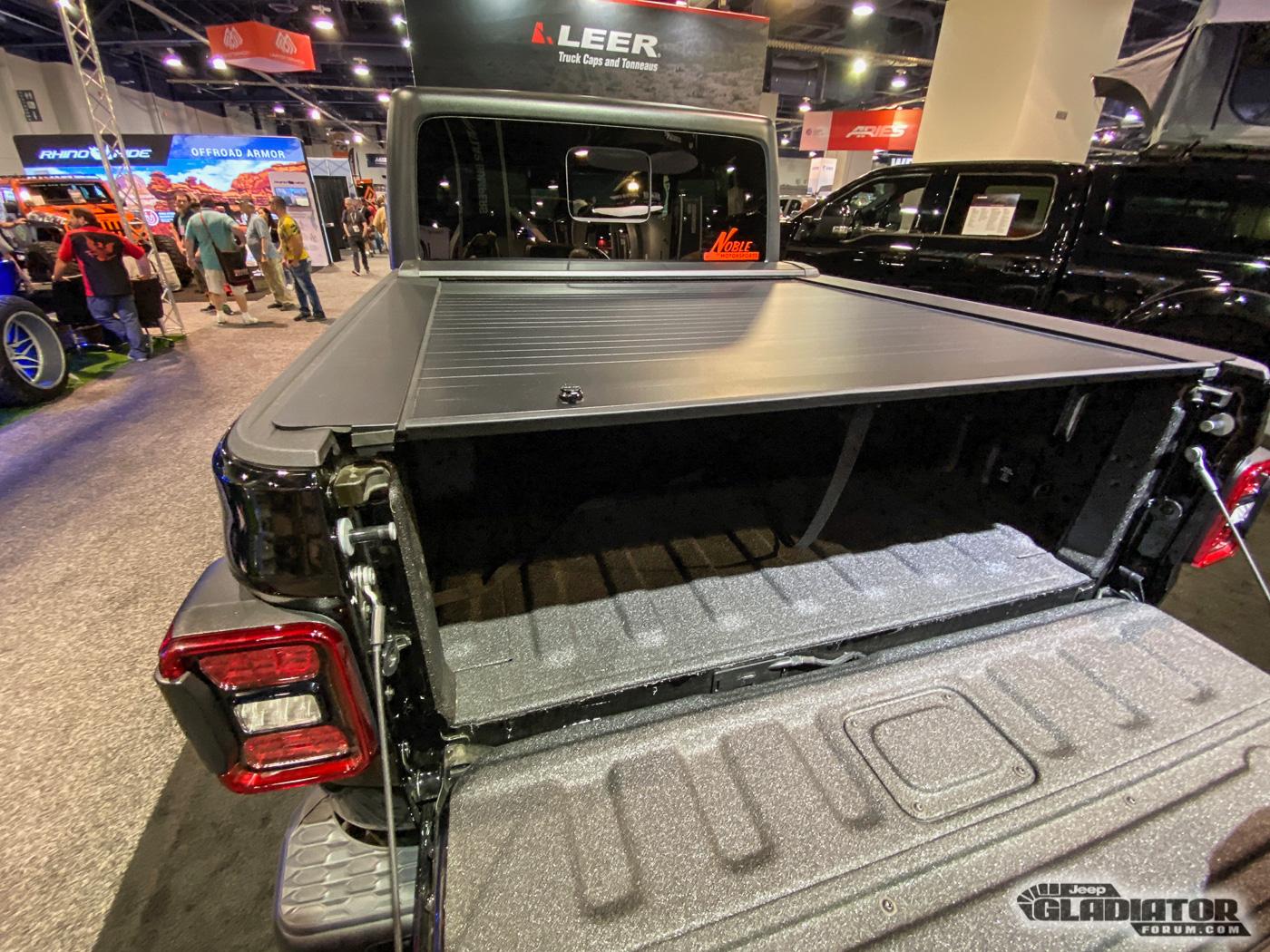 Jeep Gladiator LEER Tonneau (Pace Edwards) Gladiator Build [SEMA 2019] LEER-Pace-Edwards-Tonneau-Gladiator-Build-SEMA-2019-12