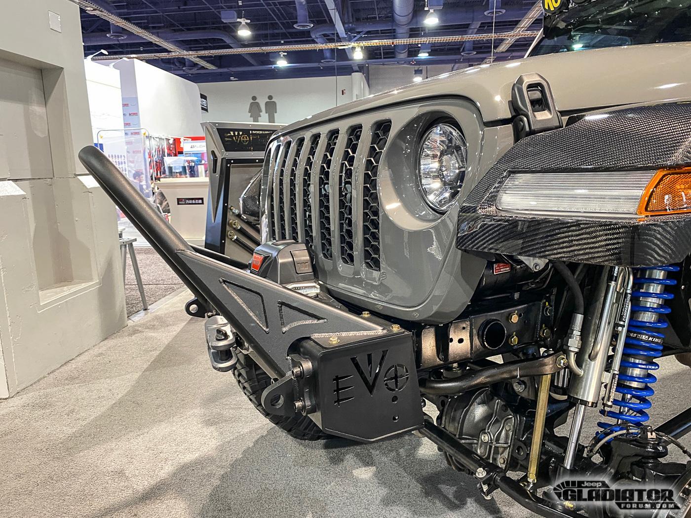 Jeep Gladiator EVO MFG Gladiator Build [SEMA 2019] EVO-MFG-Gladiator-Build-SEMA-2019-7