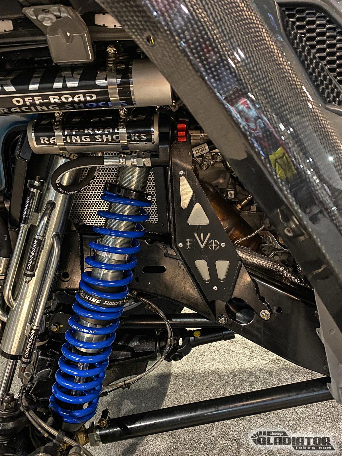 Jeep Gladiator EVO MFG Gladiator Build [SEMA 2019] EVO-MFG-Gladiator-Build-SEMA-2019-10