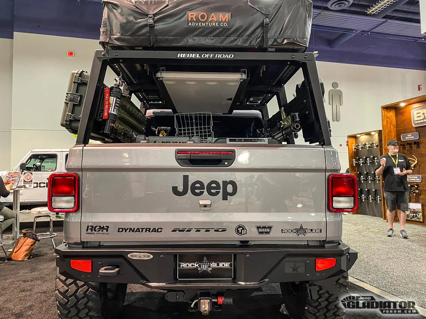Jeep Gladiator Rebel Off Road / Rock Slide Engineering Gladiator Build [SEMA 2019] Rebel-Off-Road-Slide-Engineering-Gladiator-Build-SEMA-2019-17