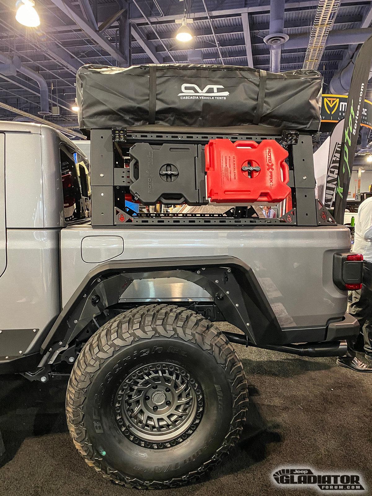Jeep Gladiator Road Armor (Treck) Gladiator Build [SEMA 2019] Road-Armor-Treck-Gladiator-Build-SEMA-2019-9