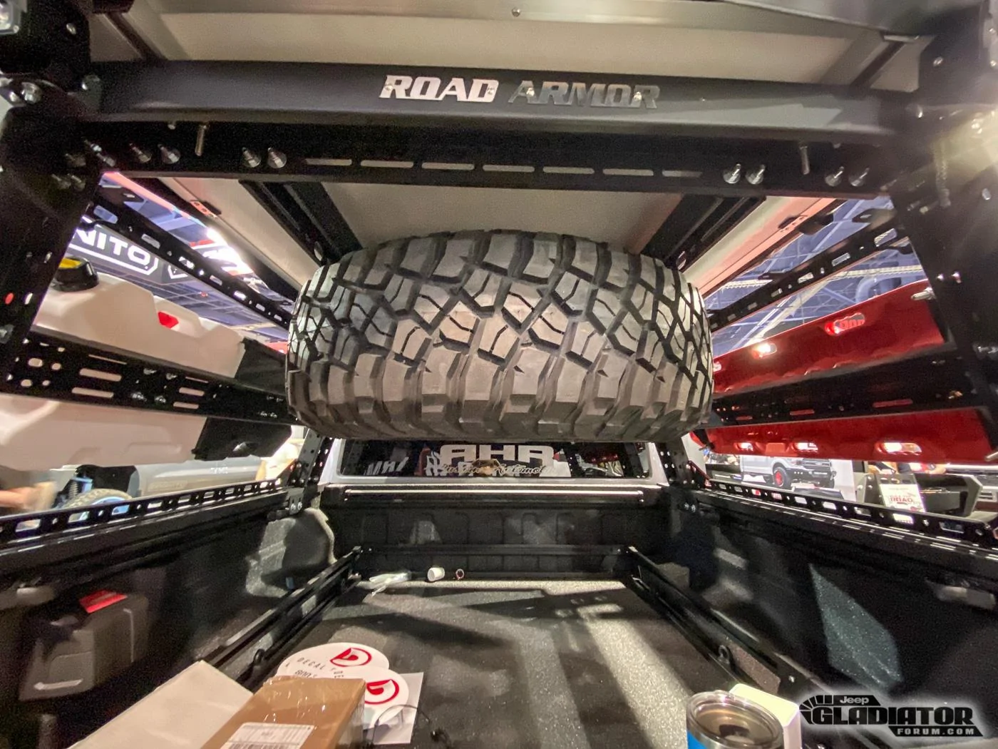 Jeep Gladiator Road Armor (Treck) Gladiator Build [SEMA 2019] Road-Armor-Treck-Gladiator-Build-SEMA-2019-12
