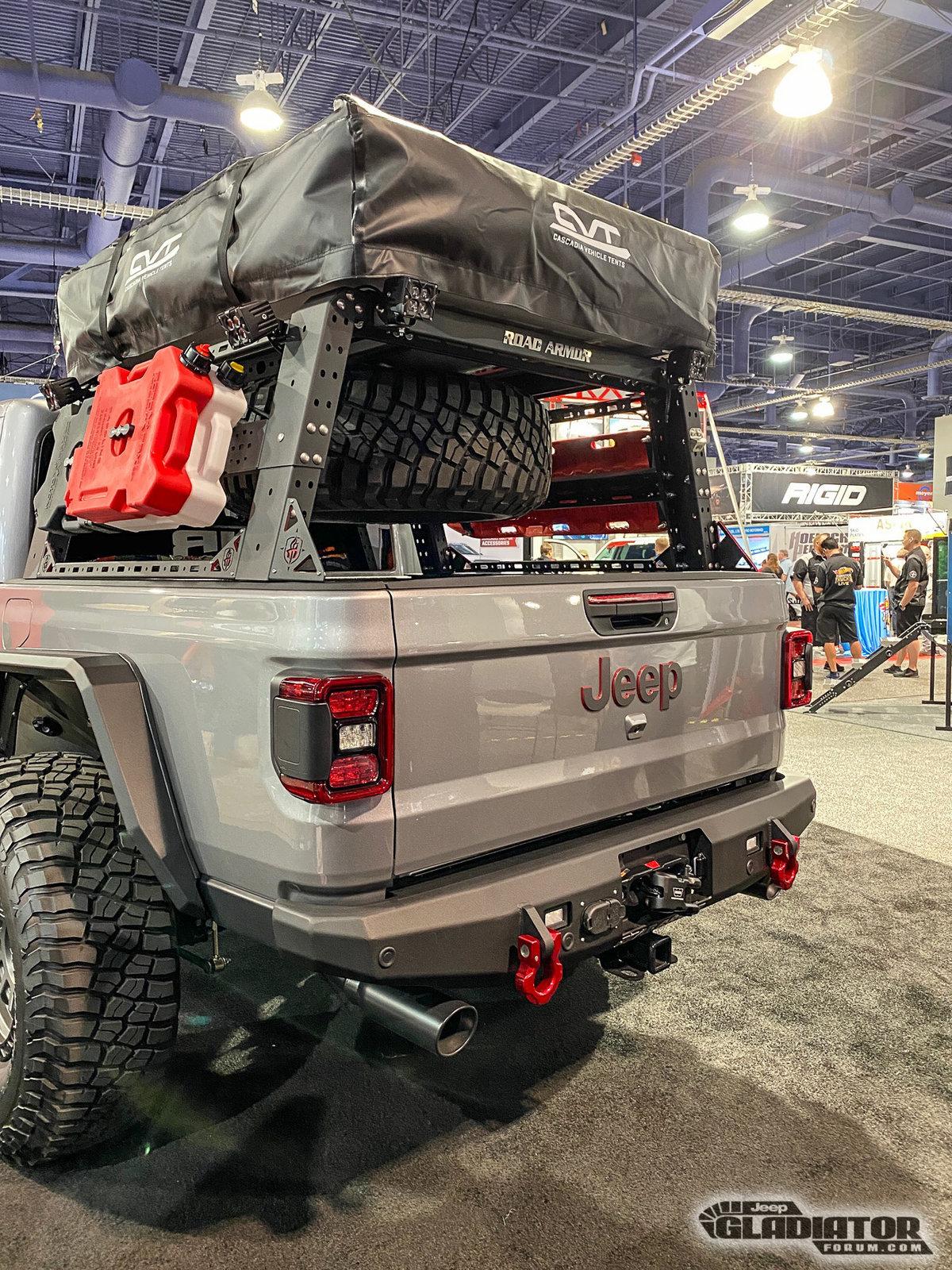 Jeep Gladiator Road Armor (Treck) Gladiator Build [SEMA 2019] Road-Armor-Treck-Gladiator-Build-SEMA-2019-13