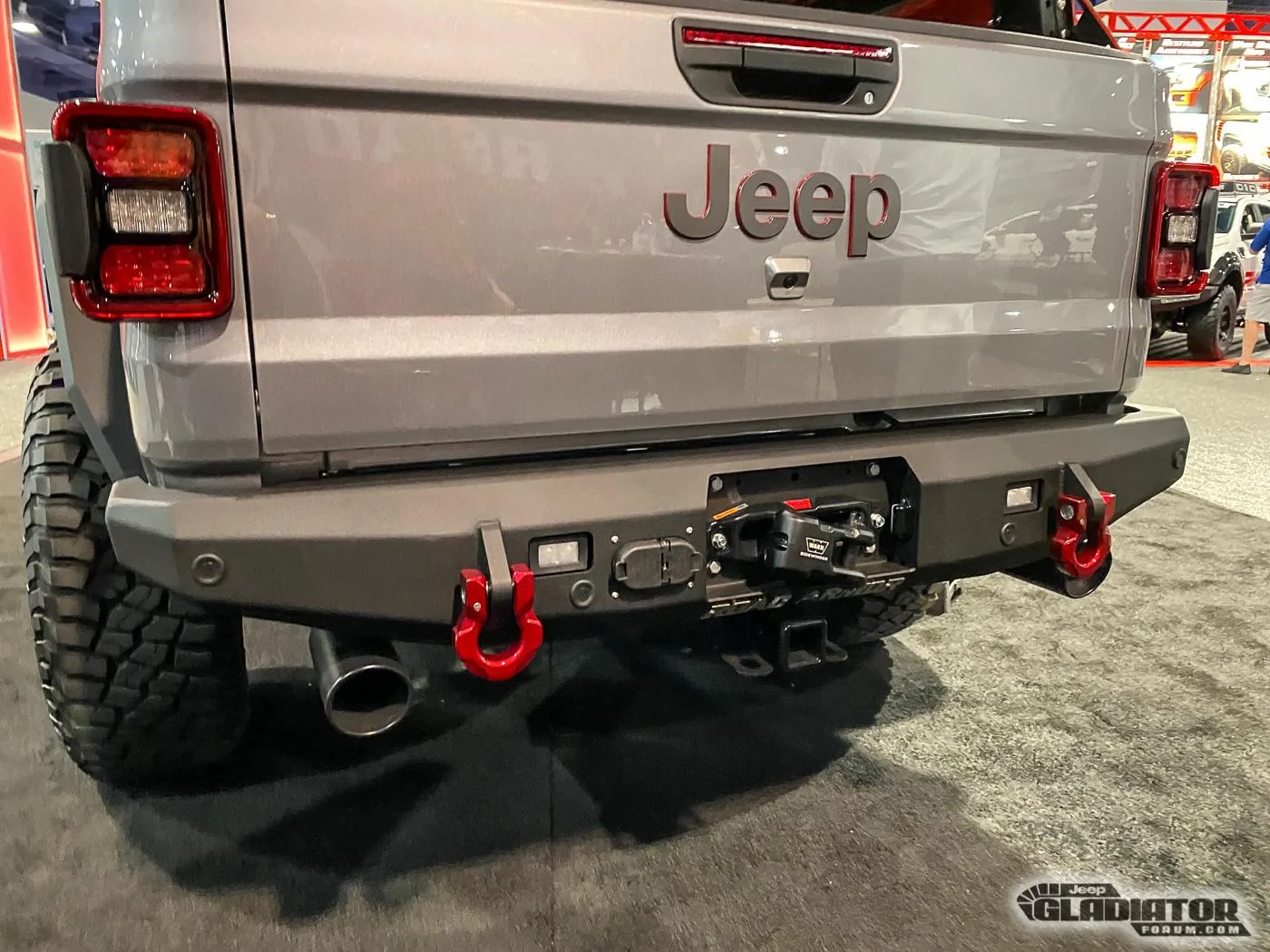 Jeep Gladiator Road Armor (Treck) Gladiator Build [SEMA 2019] Road-Armor-Treck-Gladiator-Build-SEMA-2019-15