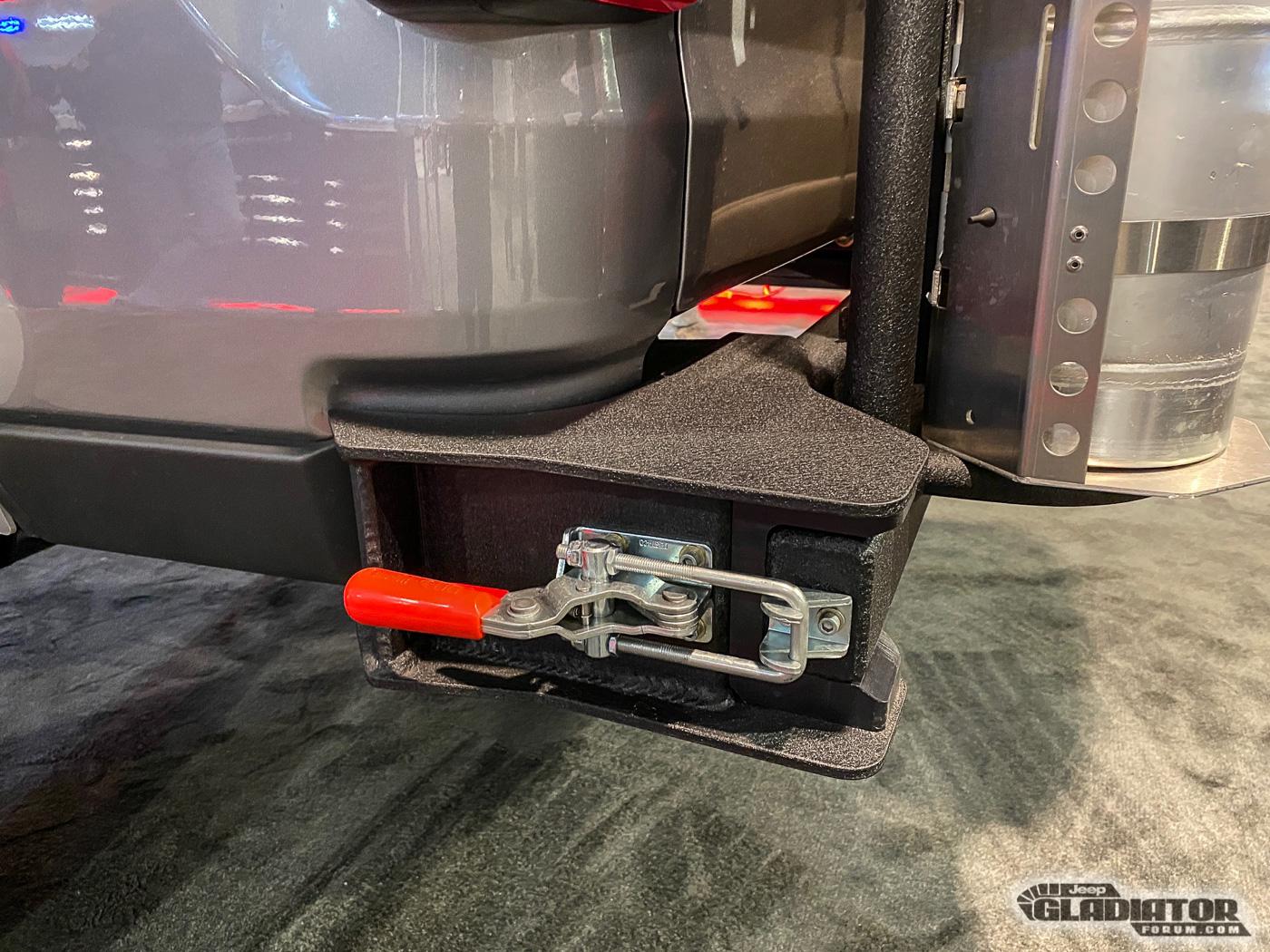 Jeep Gladiator Rigid Industries Gladiator Build [SEMA 2019] Rigid-Industries-Gladiator-Build-SEMA-2019-20