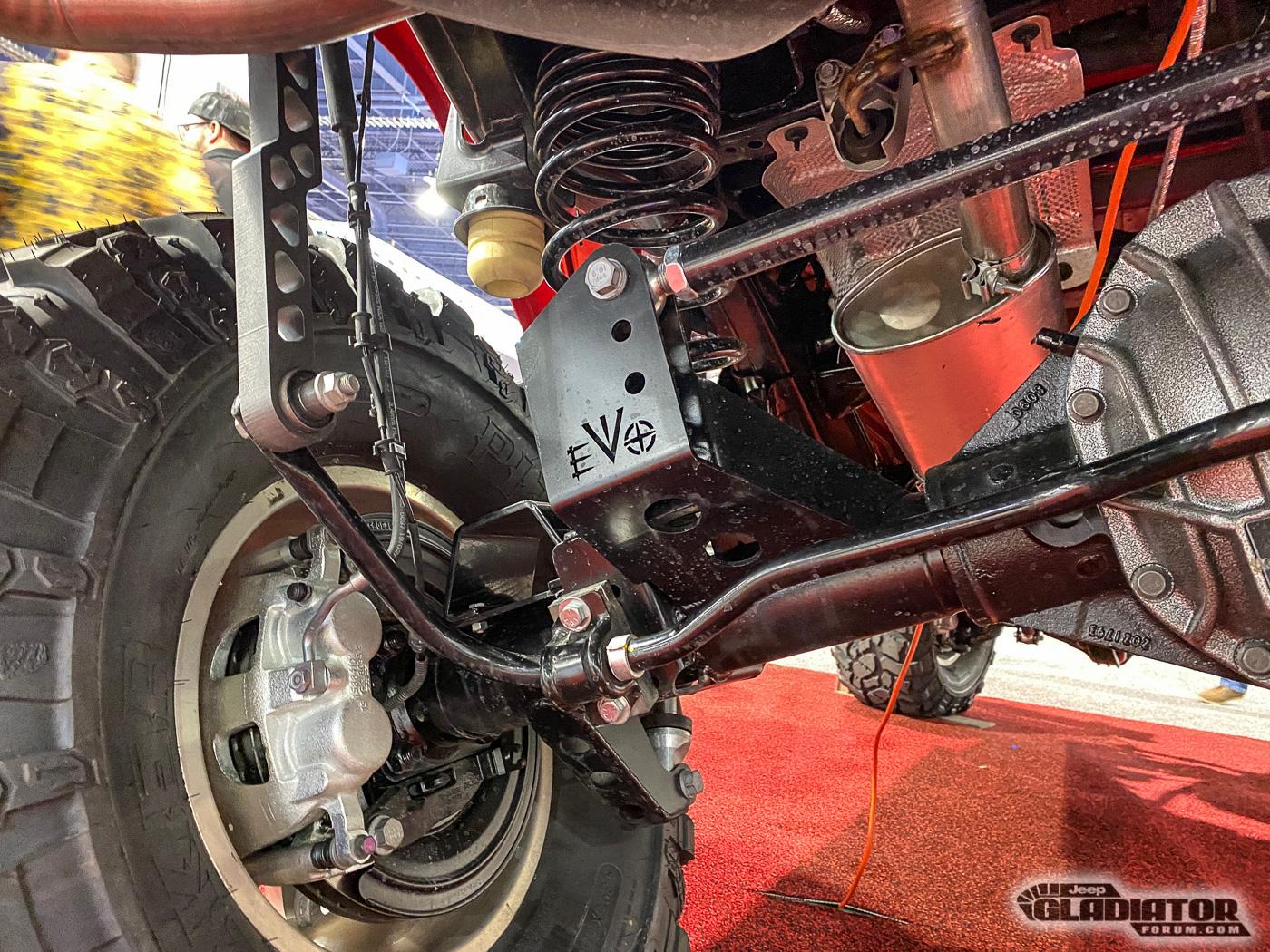 Jeep Gladiator Steer Smarts Gladiator Build [SEMA 2019] Steer-Smarts-Gladiator-Build-SEMA-2019-16