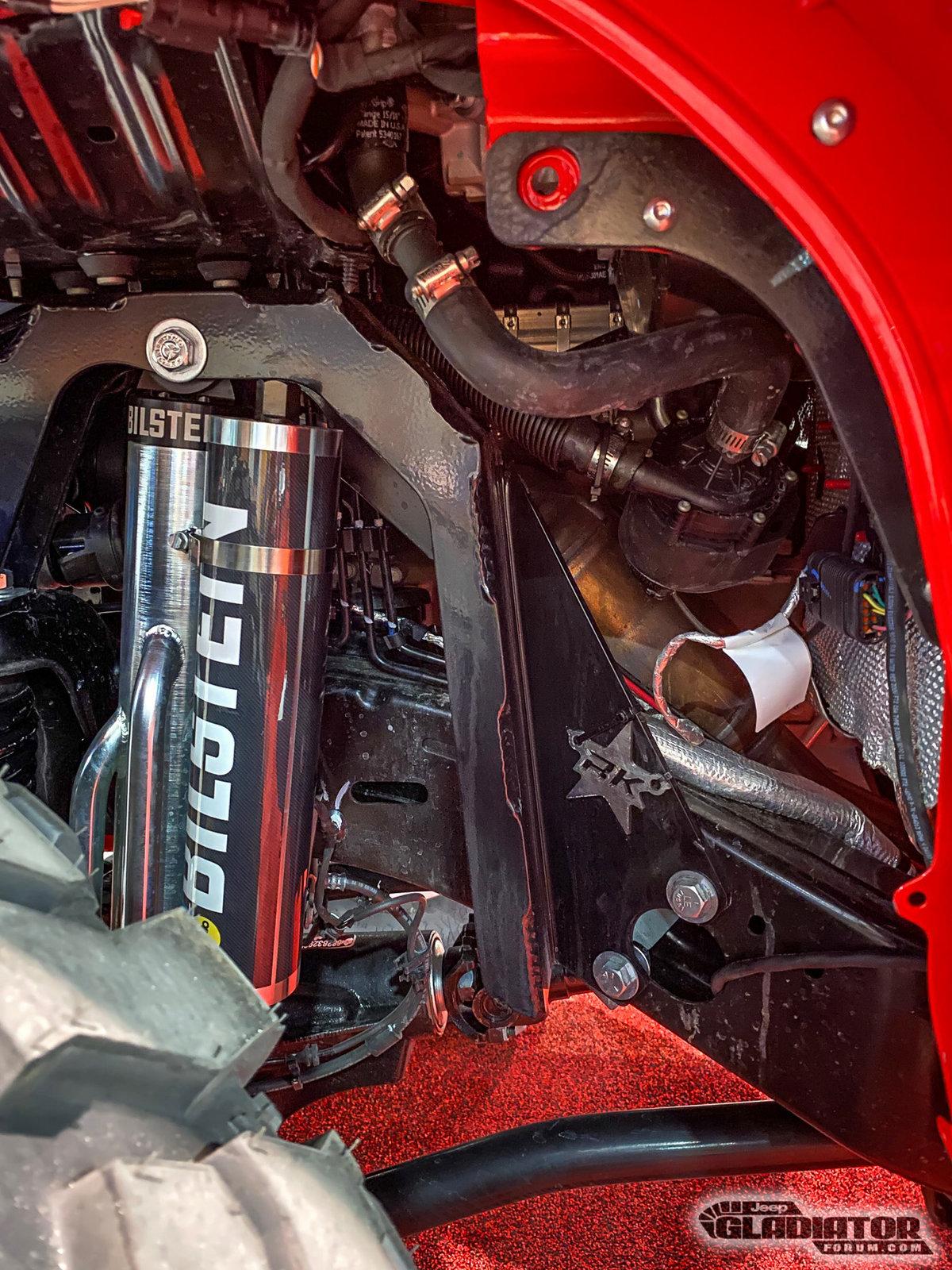 Jeep Gladiator Steer Smarts Gladiator Build [SEMA 2019] Steer-Smarts-Gladiator-Build-SEMA-2019-22