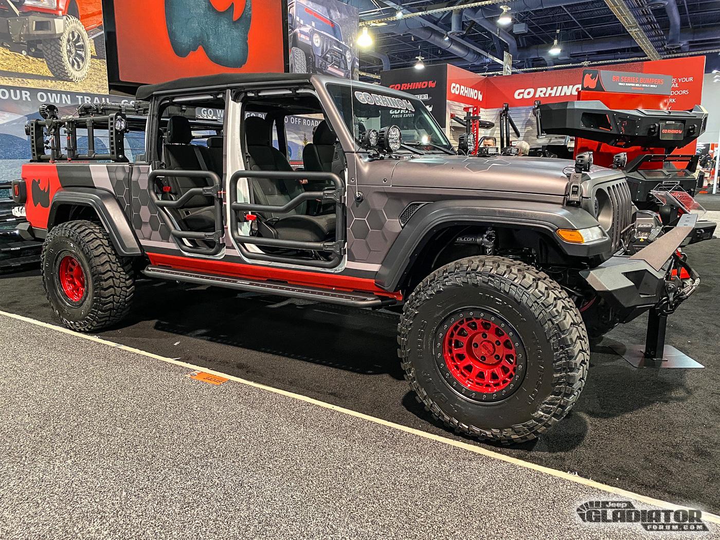 Jeep Gladiator Go Rhino Gladiator Build [SEMA 2019] Go-Rhino-Gladiator-Build-SEMA-2019-8