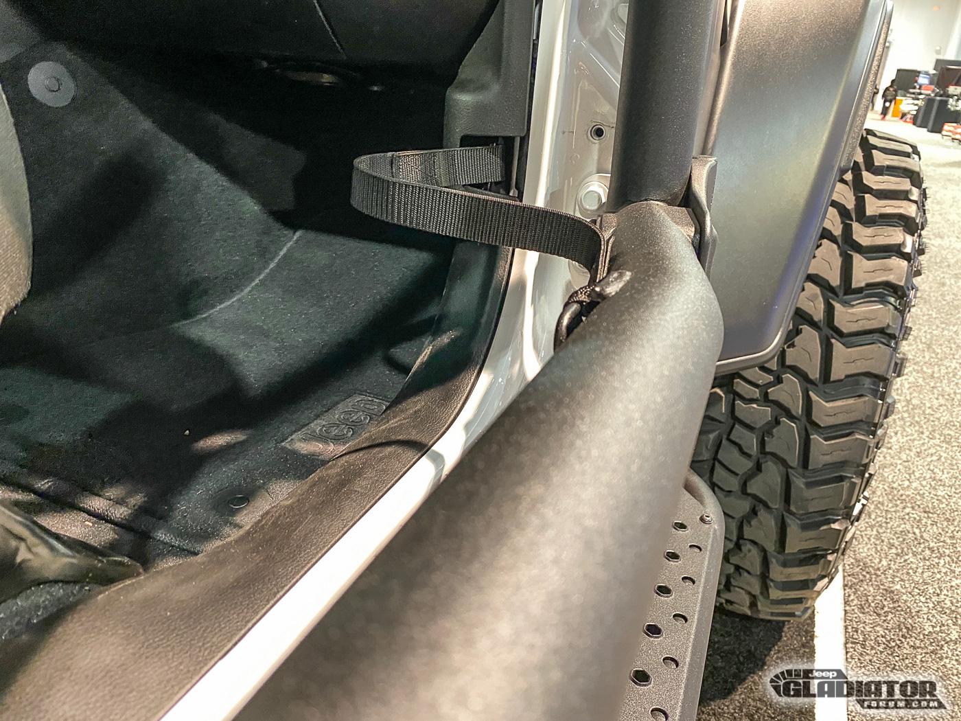 Jeep Gladiator Go Rhino Gladiator Build [SEMA 2019] Go-Rhino-Gladiator-Build-SEMA-2019-25