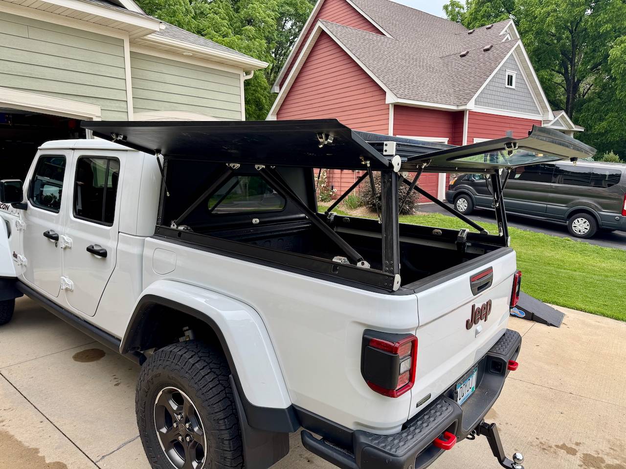 Jeep Gladiator FS: GoFast Camper Platform Topper with Beef Rack bars IMG_2074